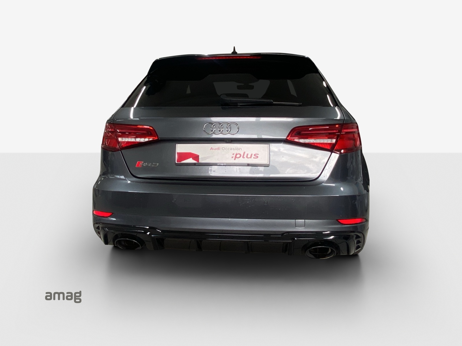 AUDI RS3 Sportback 2.5 TSI quattro S-tronic-image-3