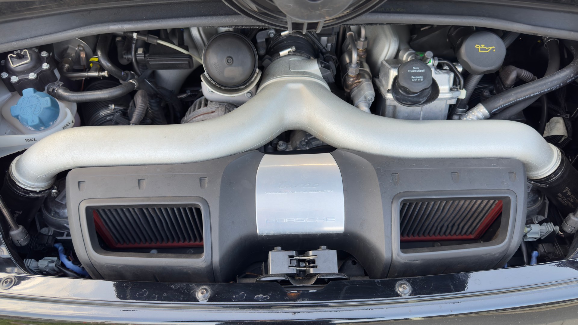 PORSCHE 911 Cabrio Turbo-image-16