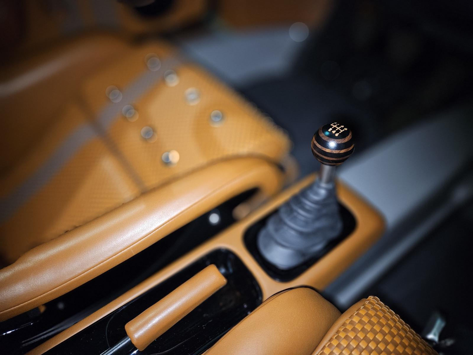PORSCHE 911 Singer Classic Carrera 2-image-13