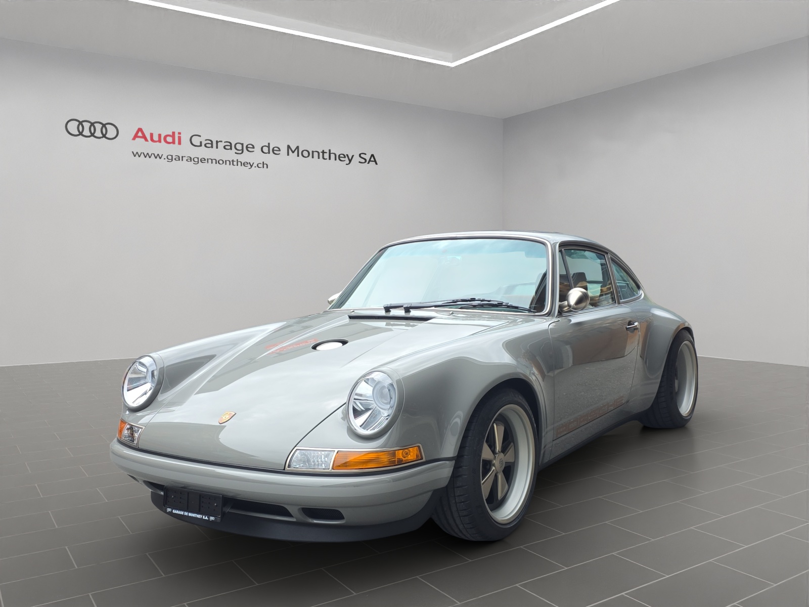 PORSCHE 911 Singer Classic Carrera 2-image-0