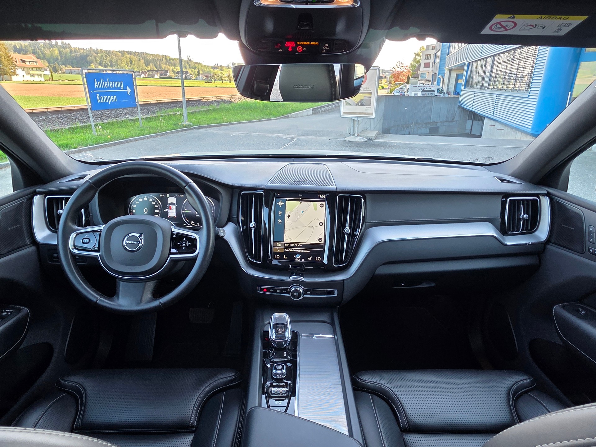 VOLVO XC60 T8 eAWD Inscription Geartronic-image-11