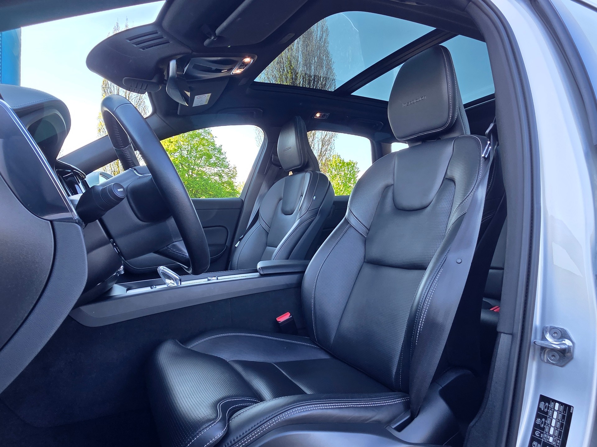 VOLVO XC60 T8 eAWD Inscription Geartronic-image-12