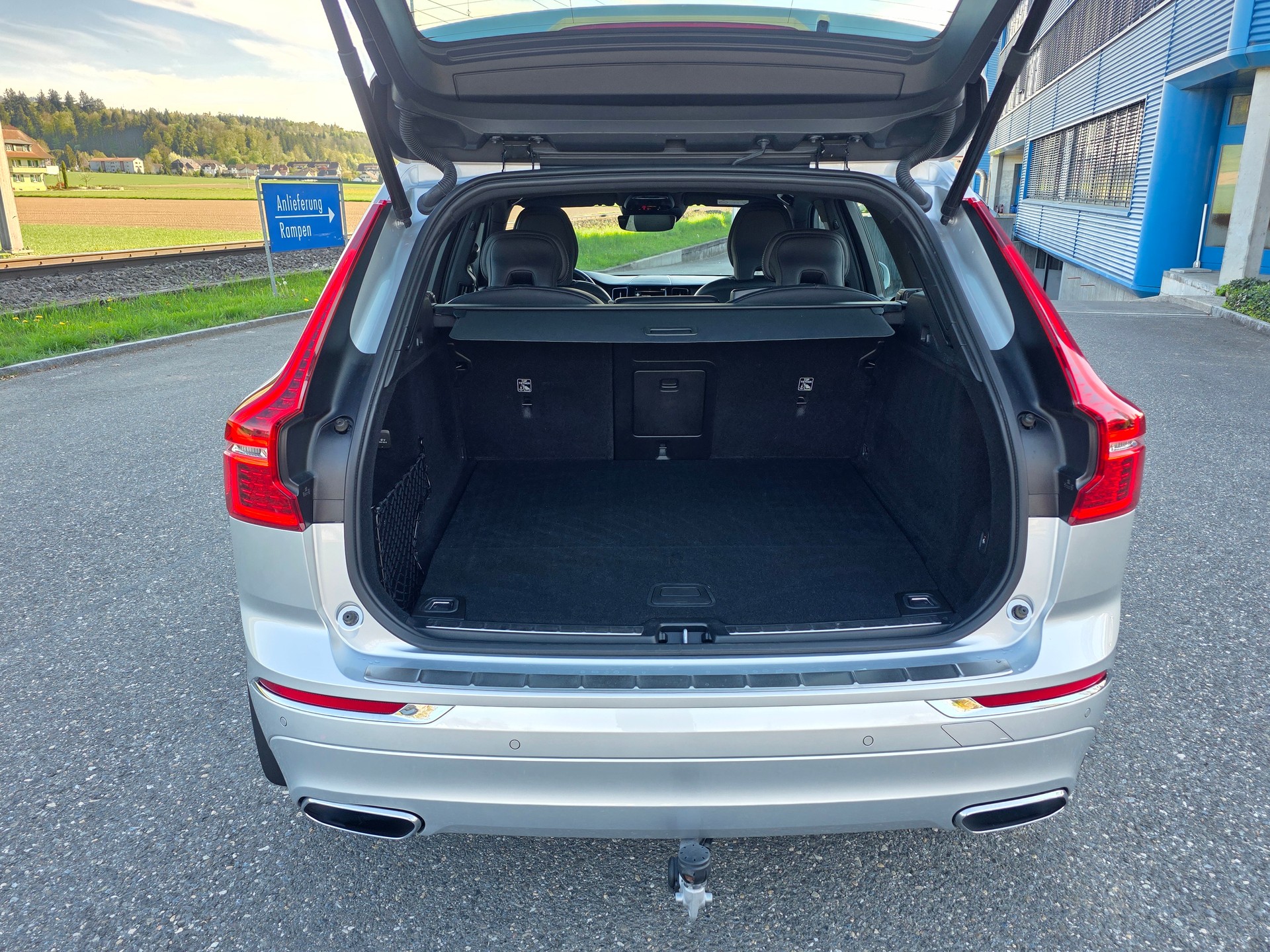 VOLVO XC60 T8 eAWD Inscription Geartronic-image-13