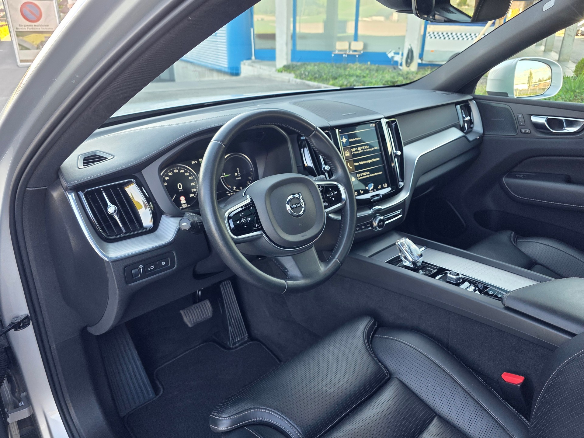 VOLVO XC60 T8 eAWD Inscription Geartronic-image-10