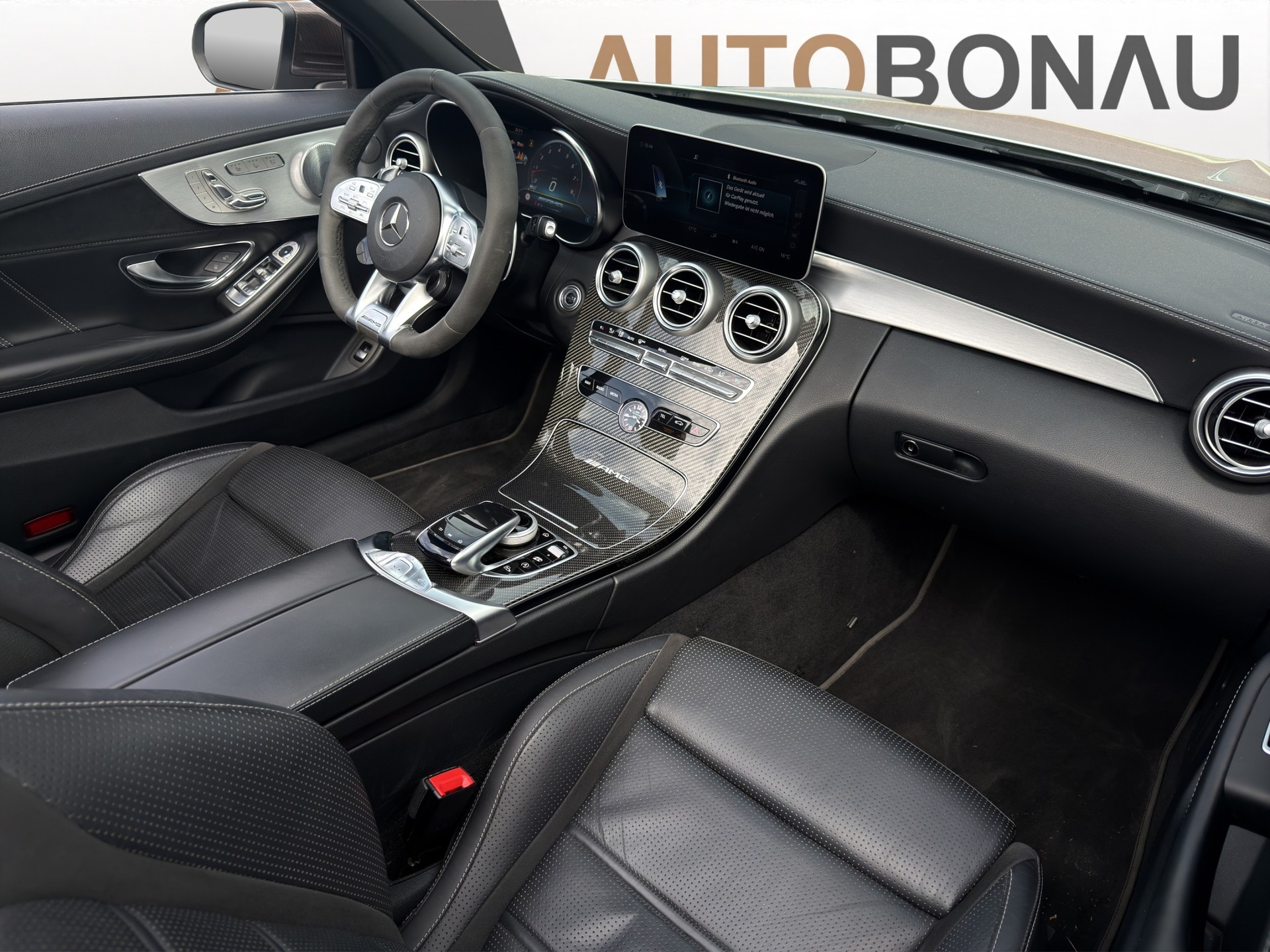 MERCEDES-BENZ C 63 S AMG Cabriolet-image-12