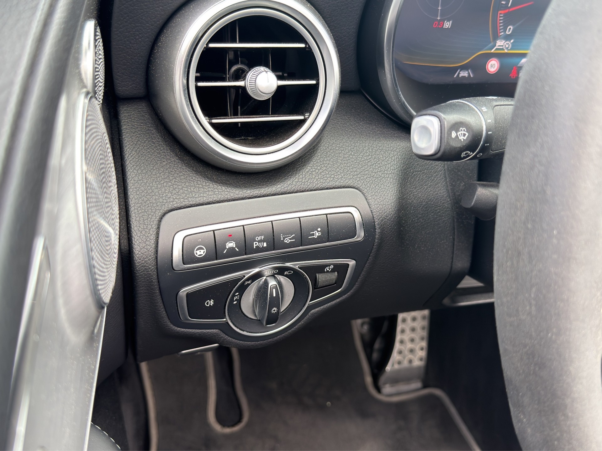 MERCEDES-BENZ C 63 S AMG Cabriolet-image-39