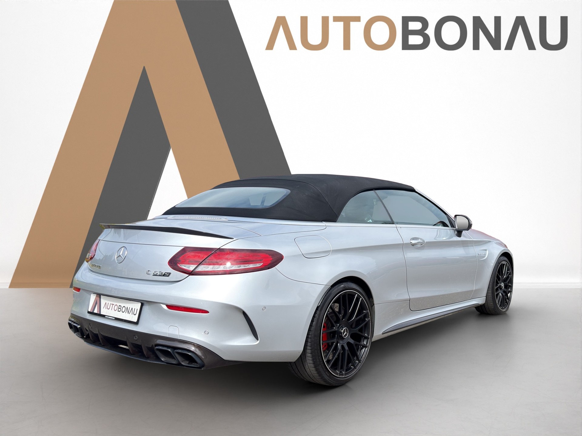MERCEDES-BENZ C 63 S AMG Cabriolet-image-4