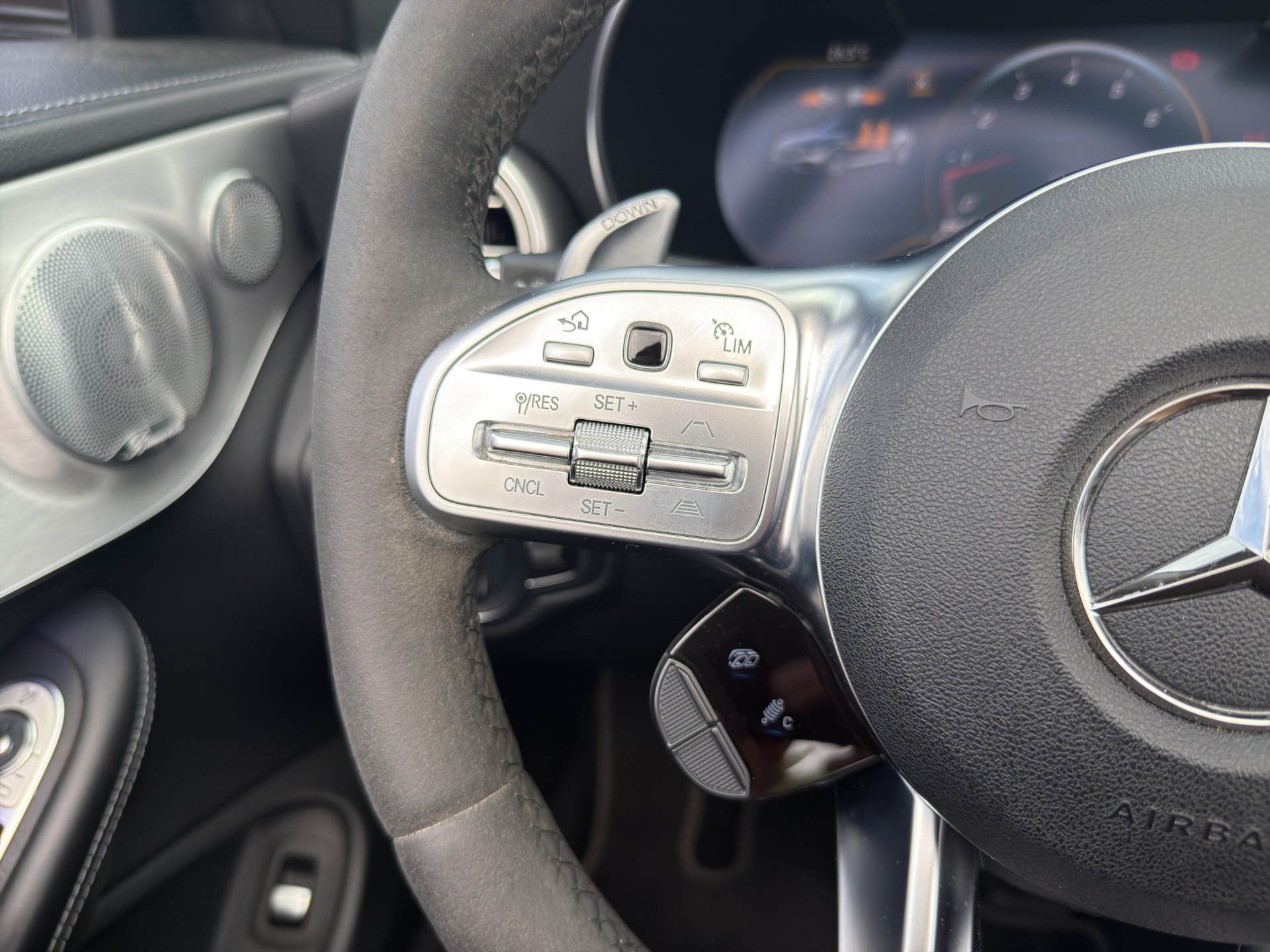 MERCEDES-BENZ C 63 S AMG Cabriolet-image-41