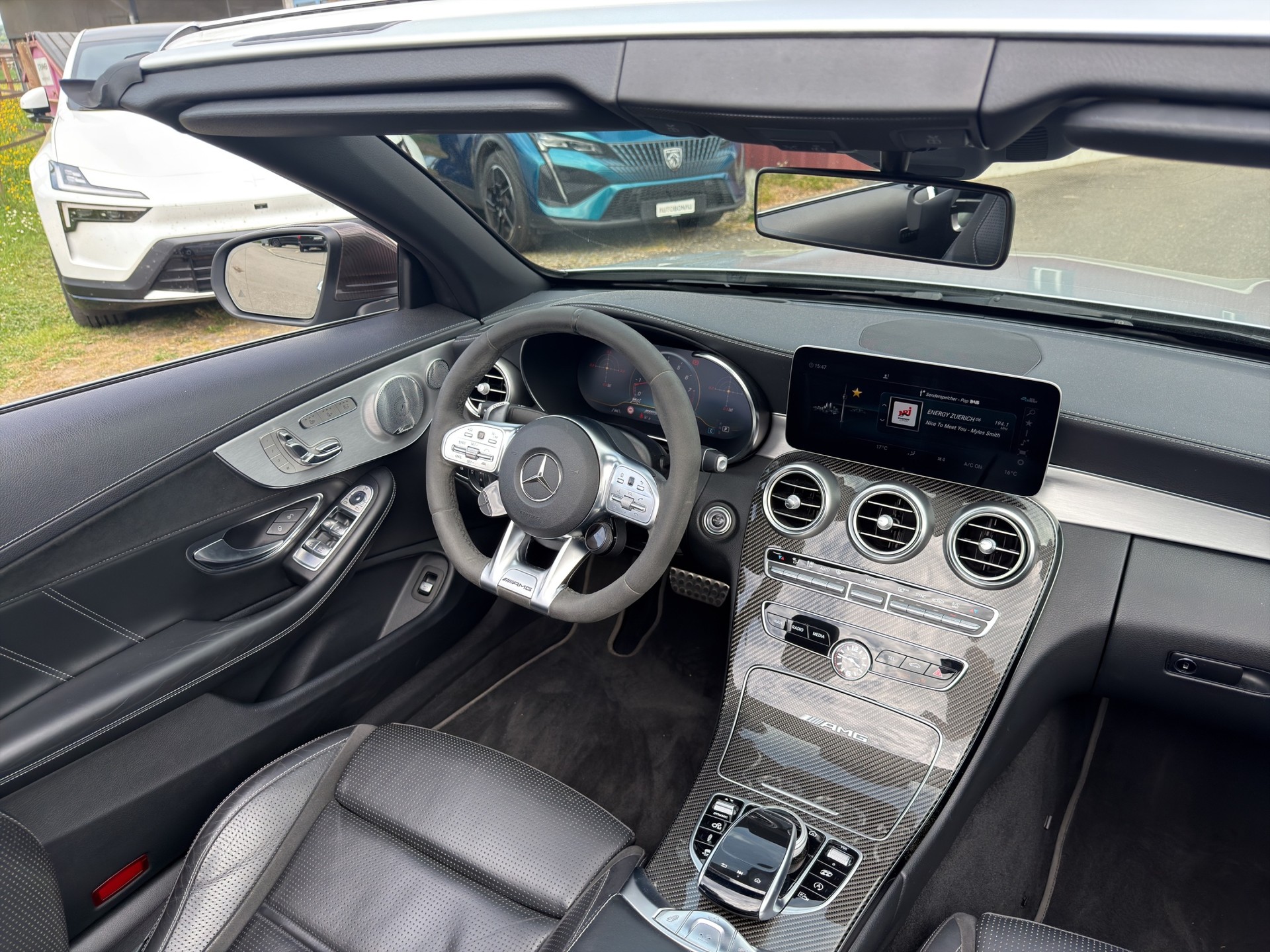 MERCEDES-BENZ C 63 S AMG Cabriolet-image-35