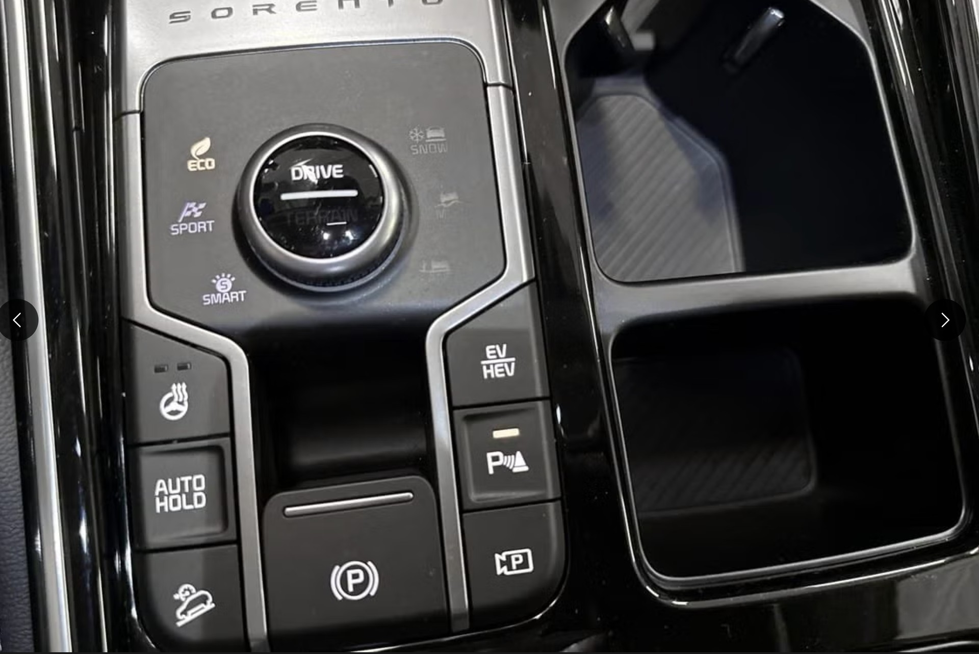 KIA Sorento 1.6 T-GDi PHEV 7P Style-image-5