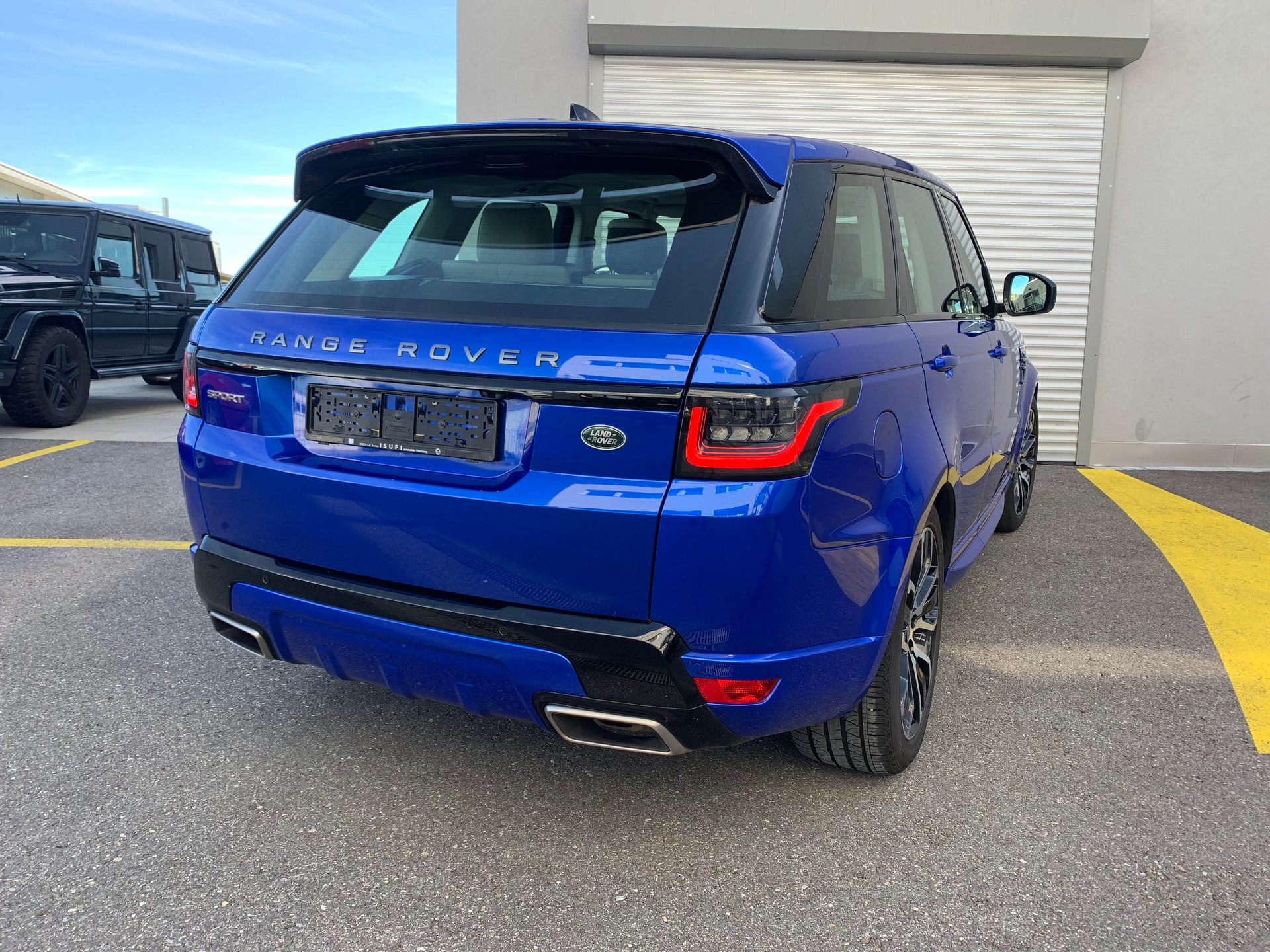 LAND ROVER Range Rover Sport 3.0 SDV6 HSE Dynamic Automatic-showroom-element-3