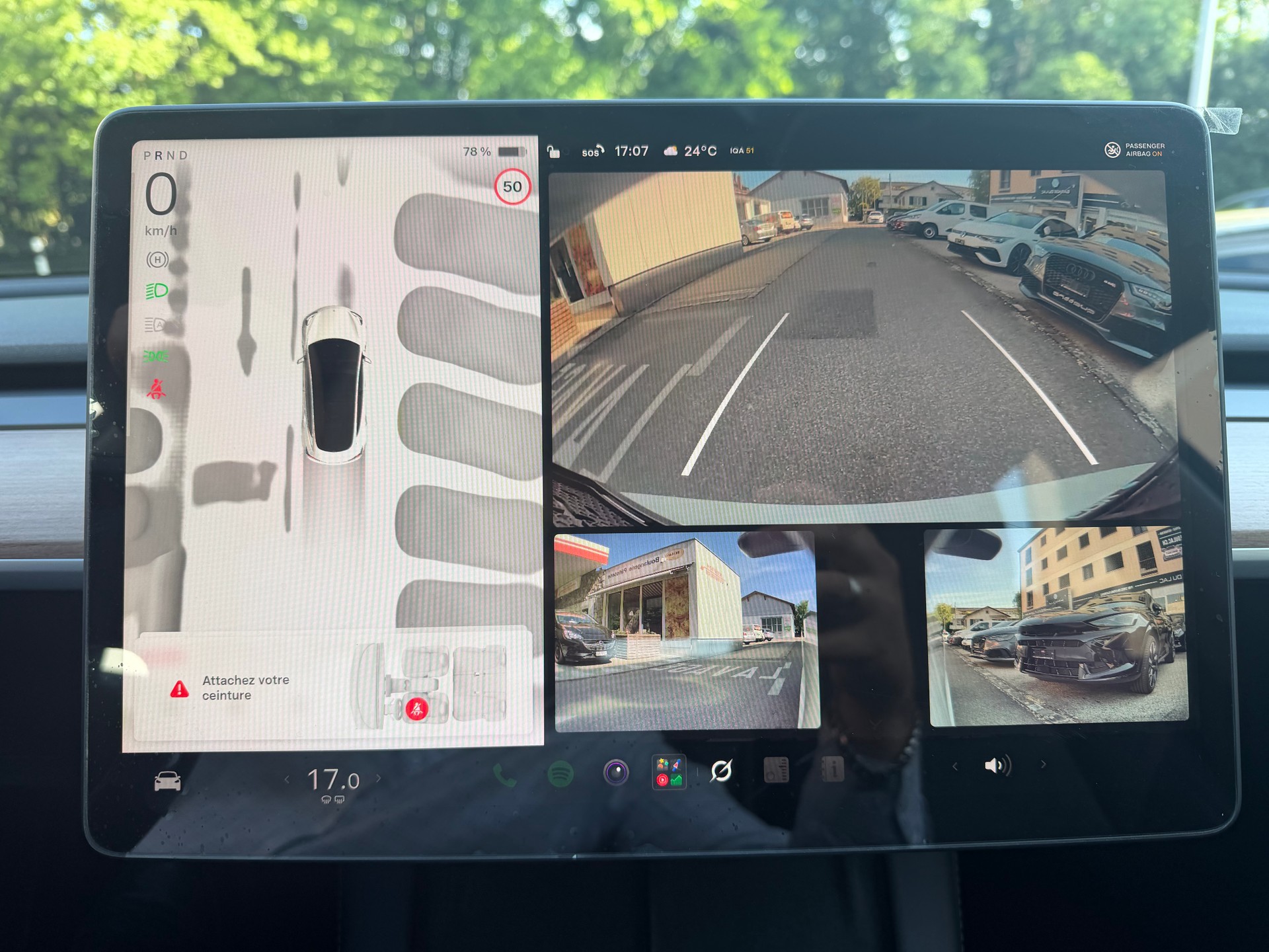 TESLA Model 3 Long Range Dual Motor AWD-image-16