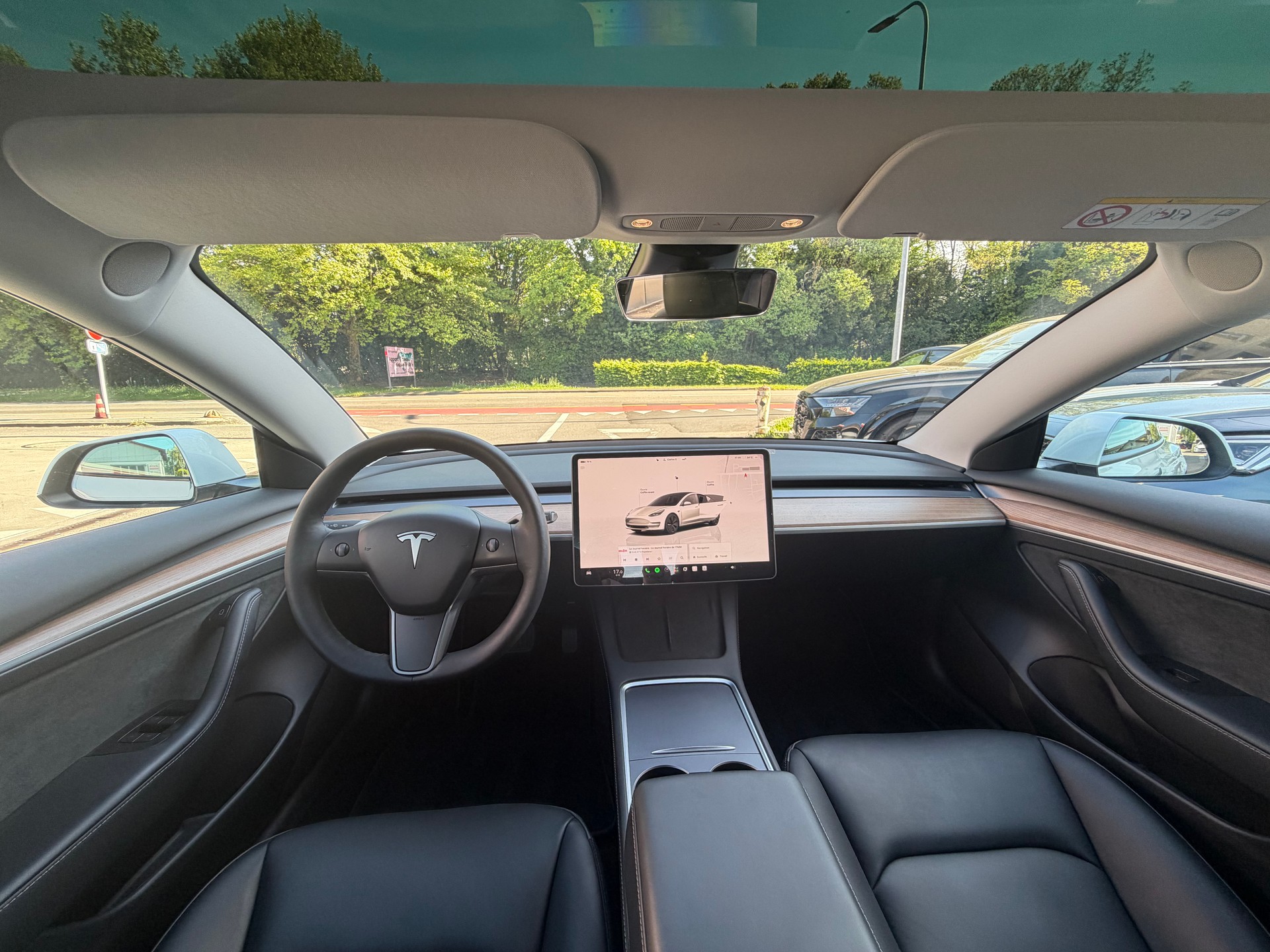 TESLA Model 3 Long Range Dual Motor AWD-image-18