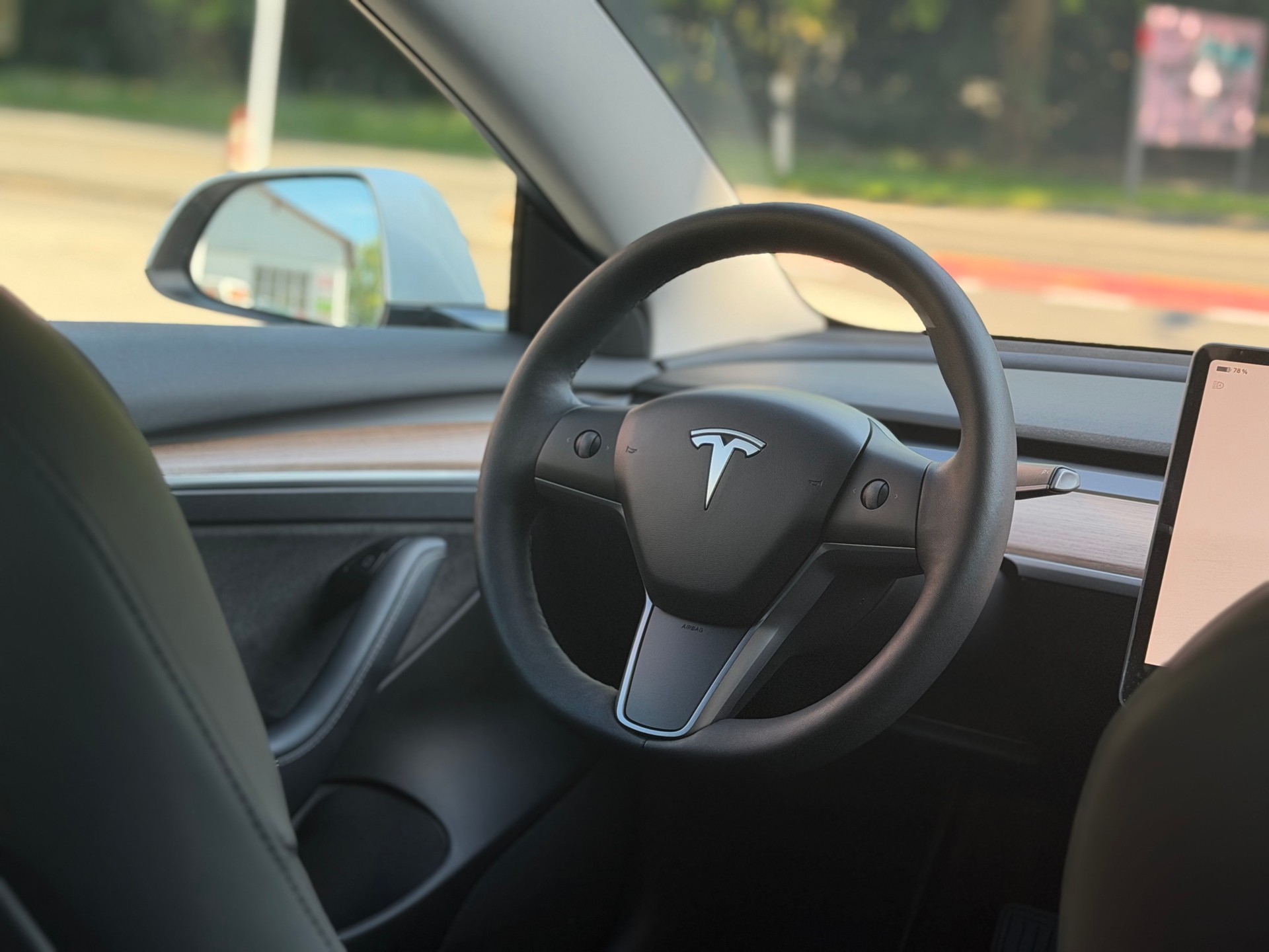 TESLA Model 3 Long Range Dual Motor AWD-image-11