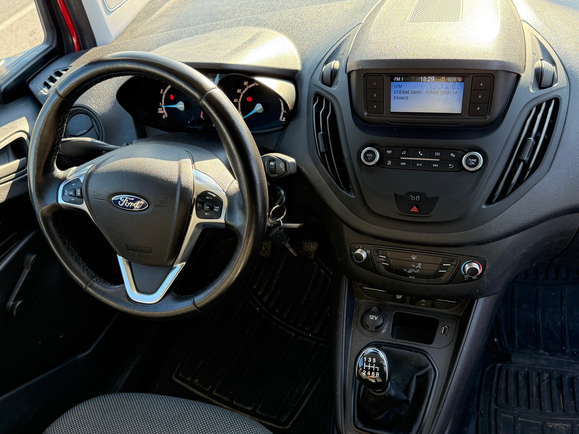FORD Transit Courier Van 1.0 EcoBoost - Voiture de Livraison - Carrosserie Tôlée 2 Places - Expertisé 28.02.2025 - Grand Service OK-image-20