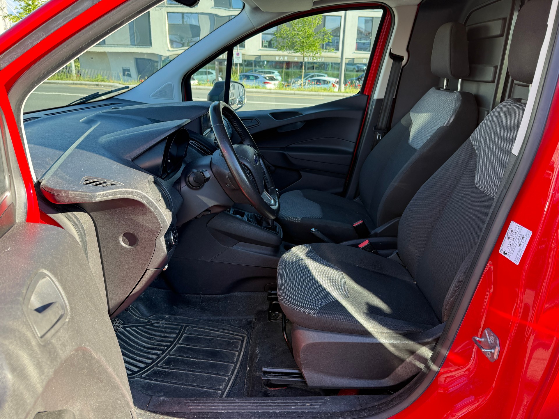 FORD Transit Courier Van 1.0 EcoBoost - Voiture de Livraison - Carrosserie Tôlée 2 Places - Expertisé 28.02.2025 - Grand Service OK-image-18