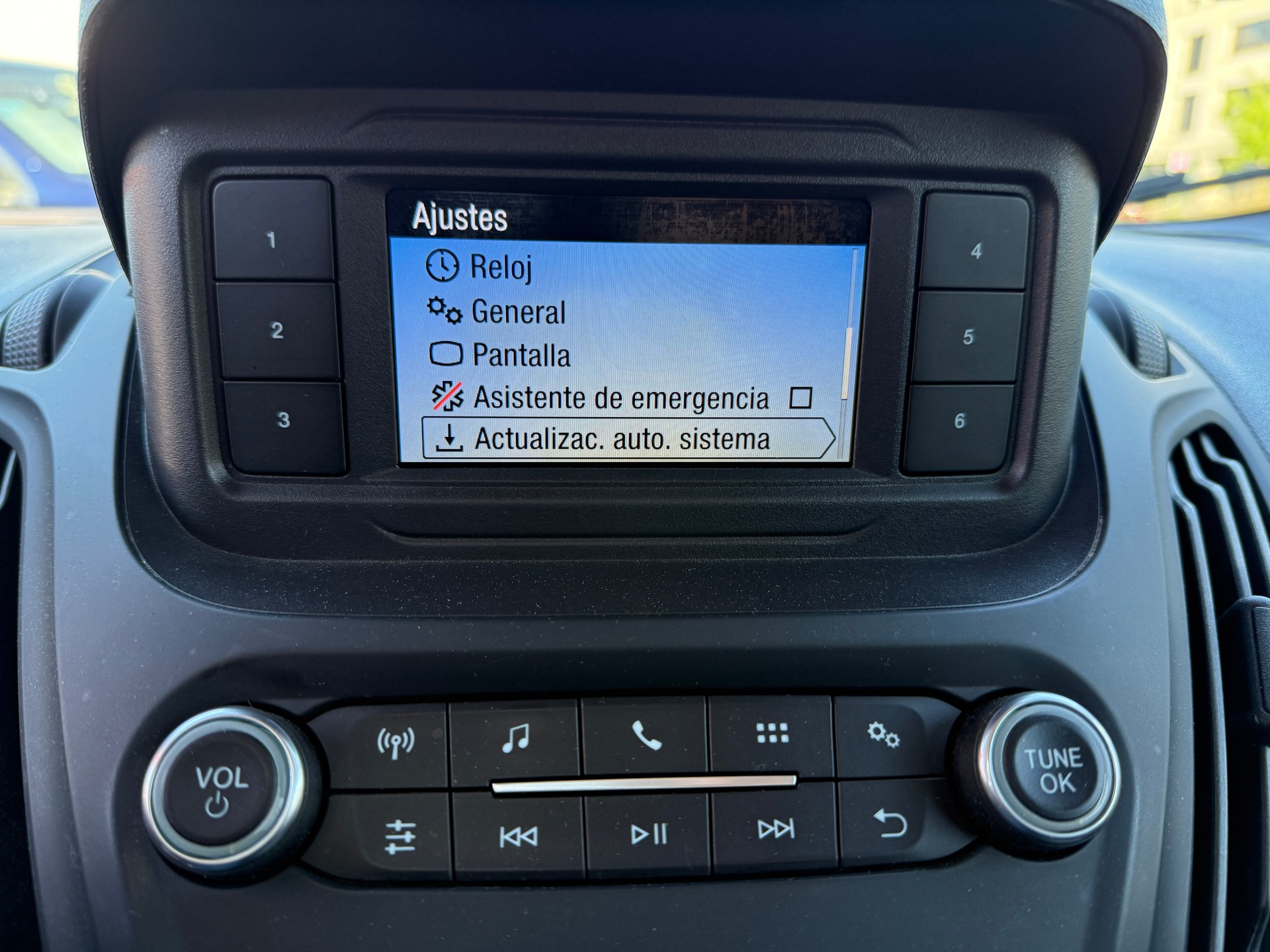 FORD Transit Courier Van 1.0 EcoBoost - Voiture de Livraison - Carrosserie Tôlée 2 Places - Expertisé 28.02.2025 - Grand Service OK-image-24
