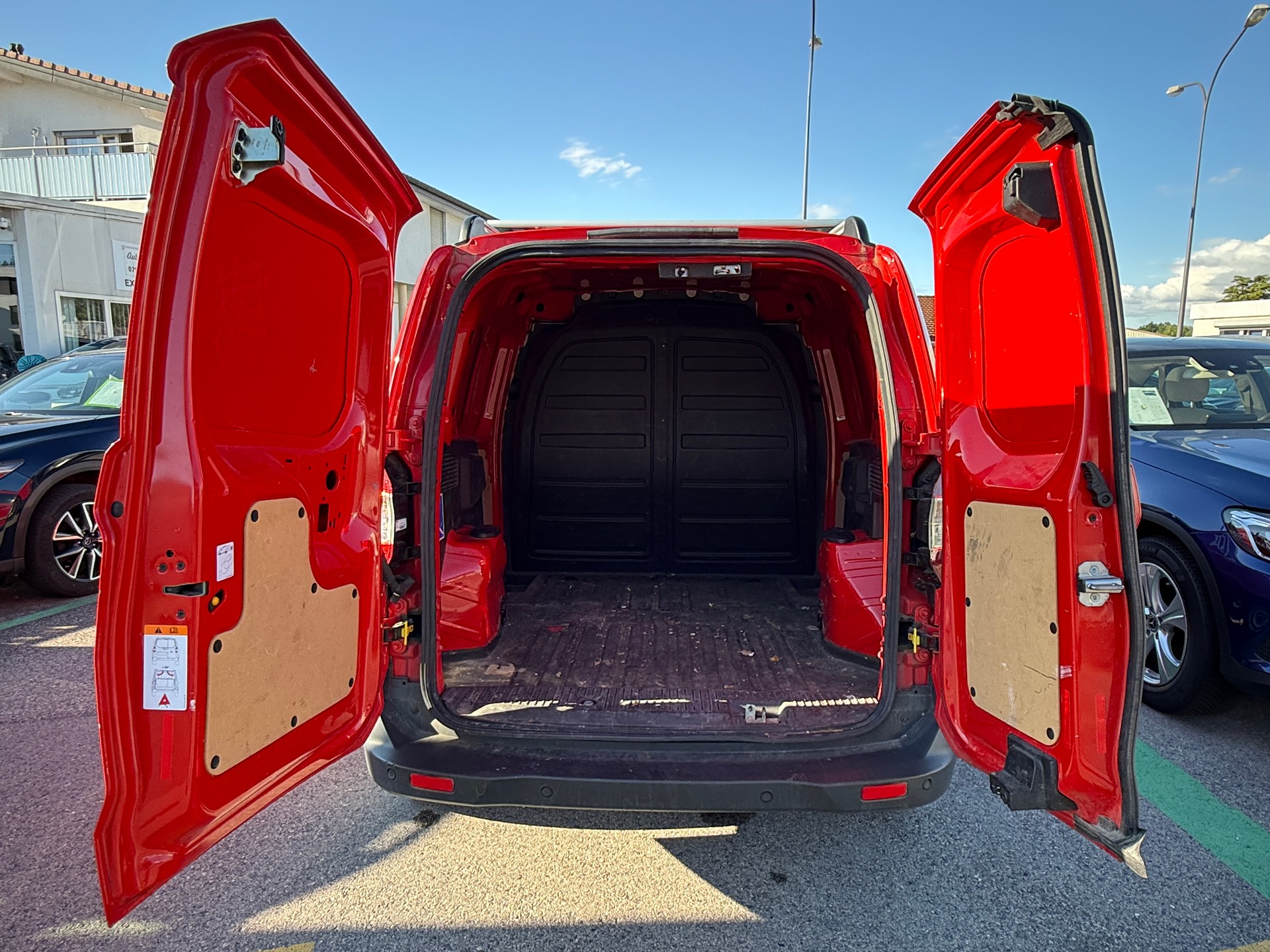 FORD Transit Courier Van 1.0 EcoBoost - Voiture de Livraison - Carrosserie Tôlée 2 Places - Expertisé 28.02.2025 - Grand Service OK-image-28