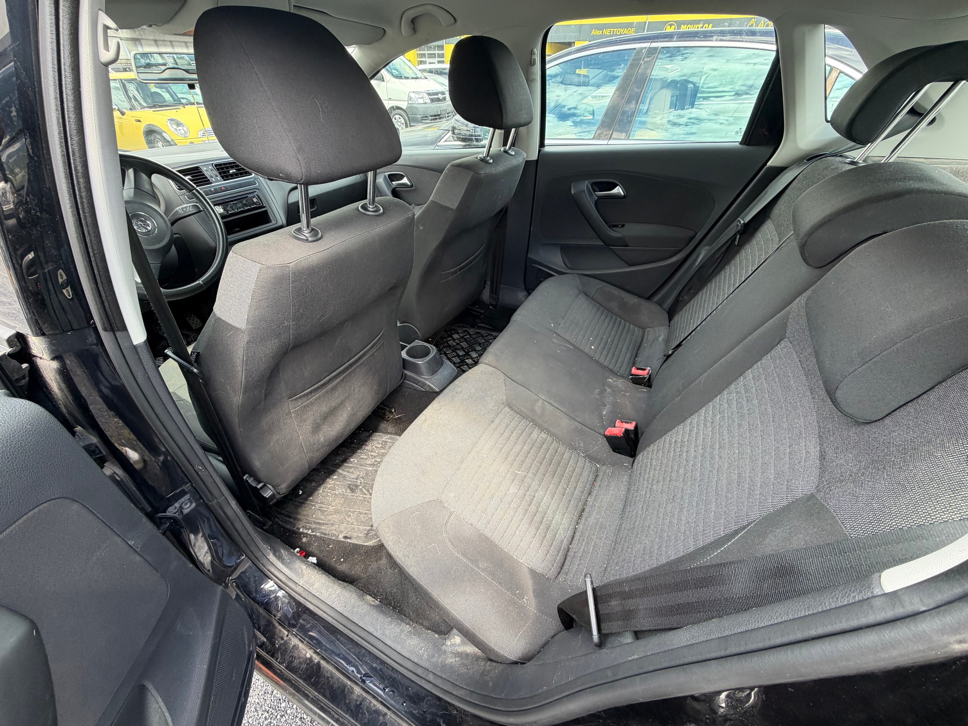 VW Polo 1.2 TSI Trendline-image-7