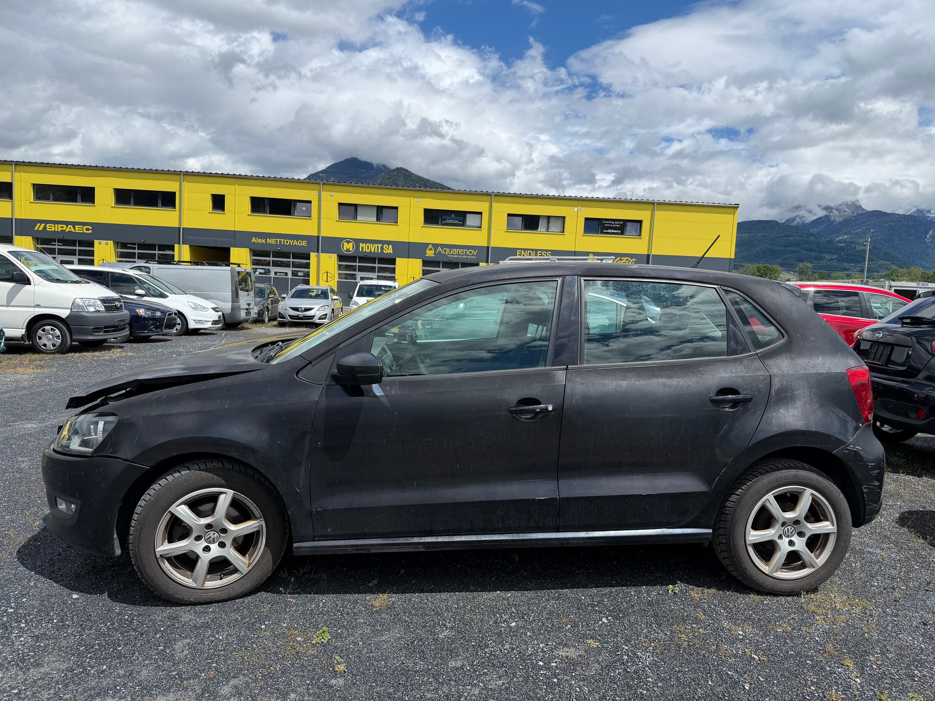 VW Polo 1.2 TSI Trendline-image-1