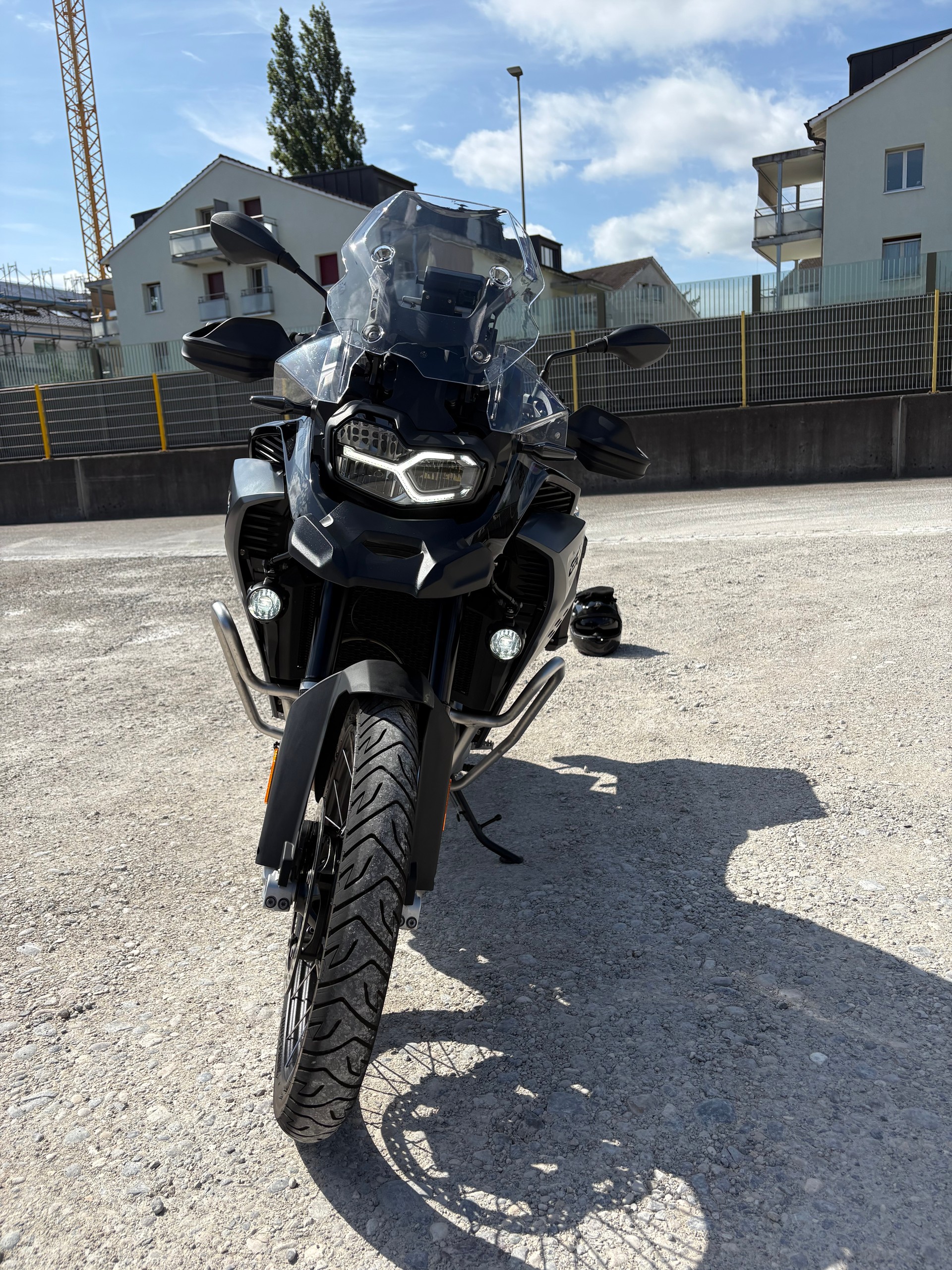 BMW F 850 GS Adventure-image-2