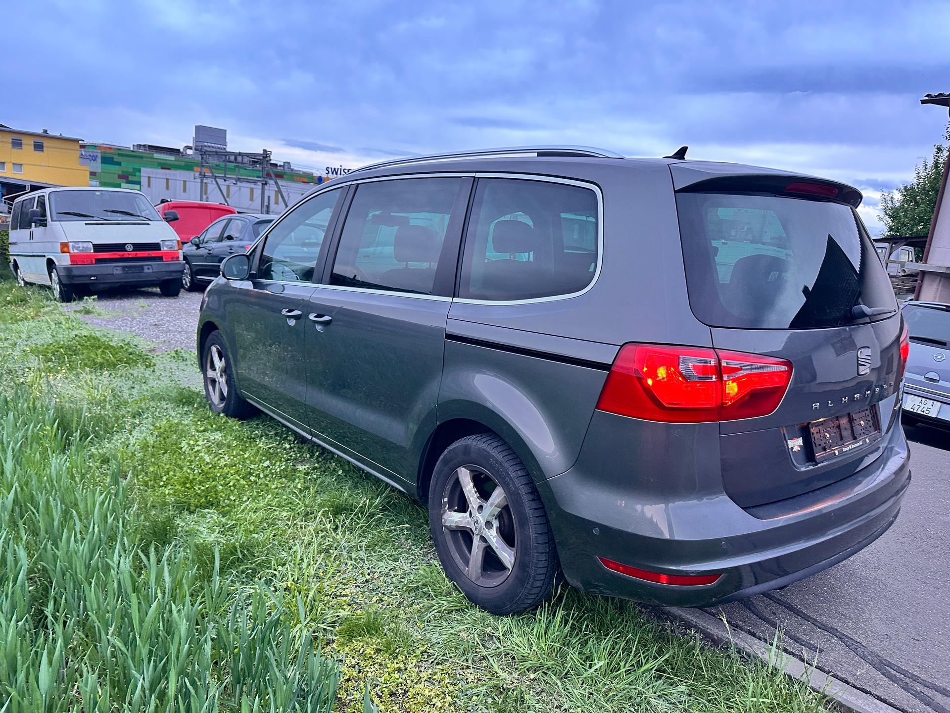 SEAT Alhambra 2.0 TDI E_Ecomotive Reference-image-8