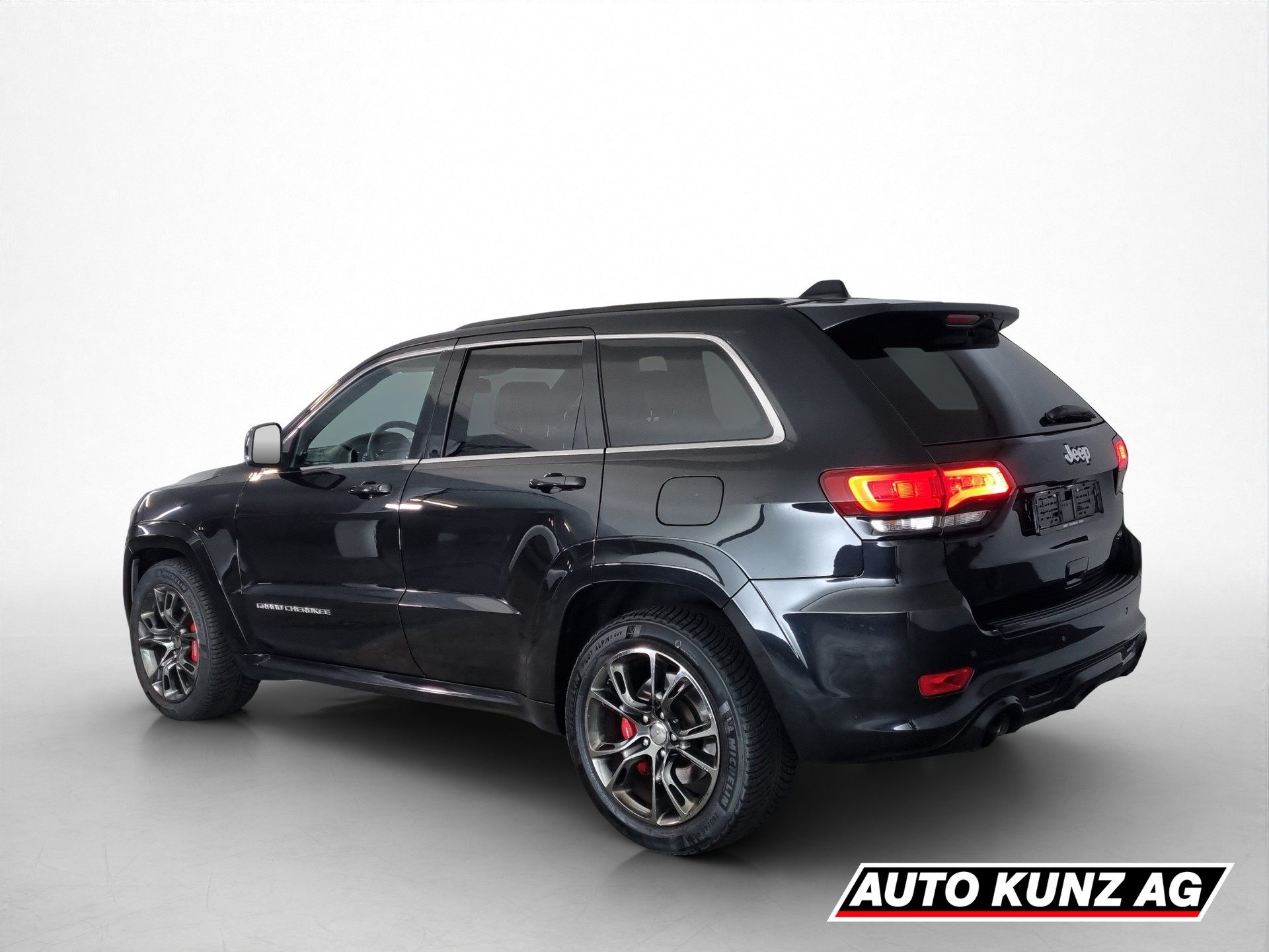 JEEP Grand Cherokee 6.4 V8 HEMI SRT8-showroom-element-3