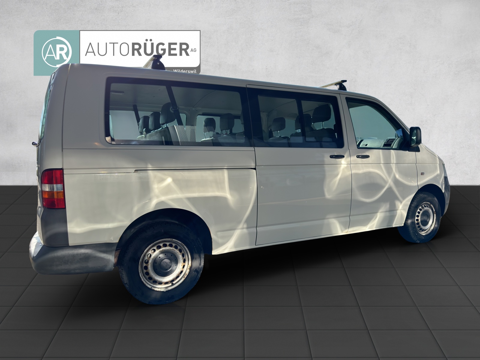 VW T5 2.5 TDI PD 4MOTION Champion-image-6