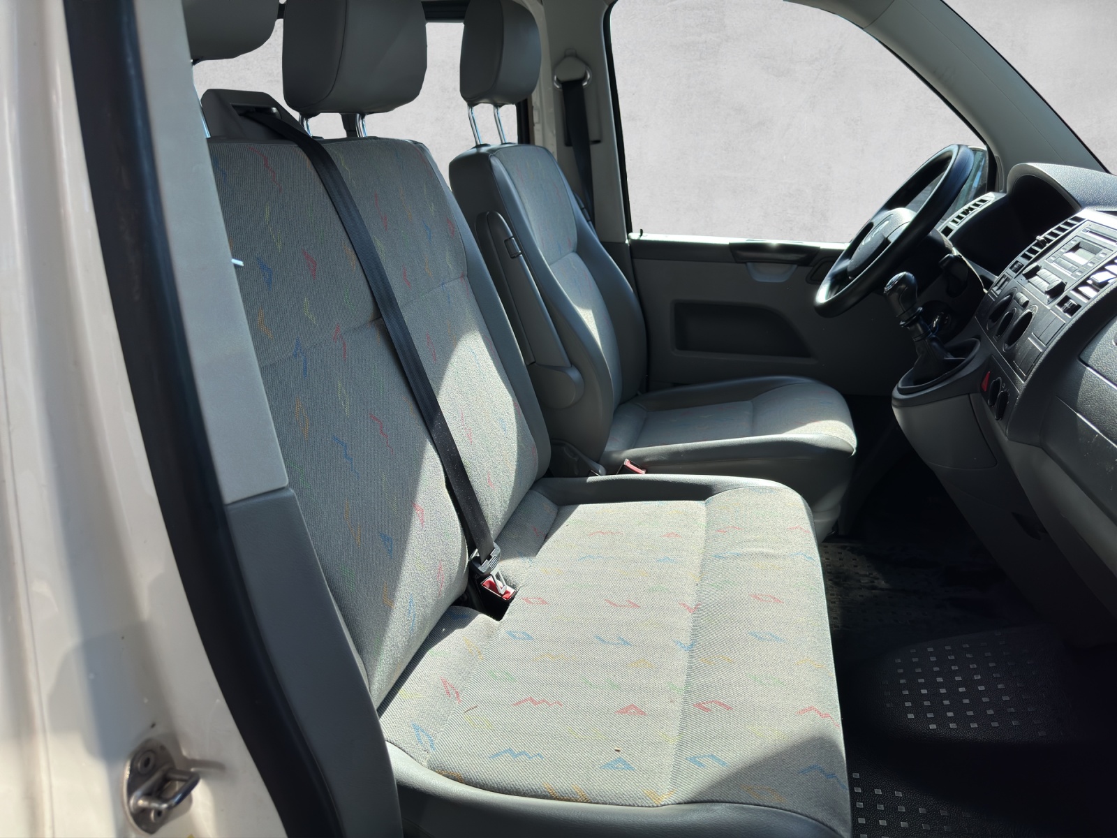 VW T5 2.5 TDI PD 4MOTION Champion-image-12