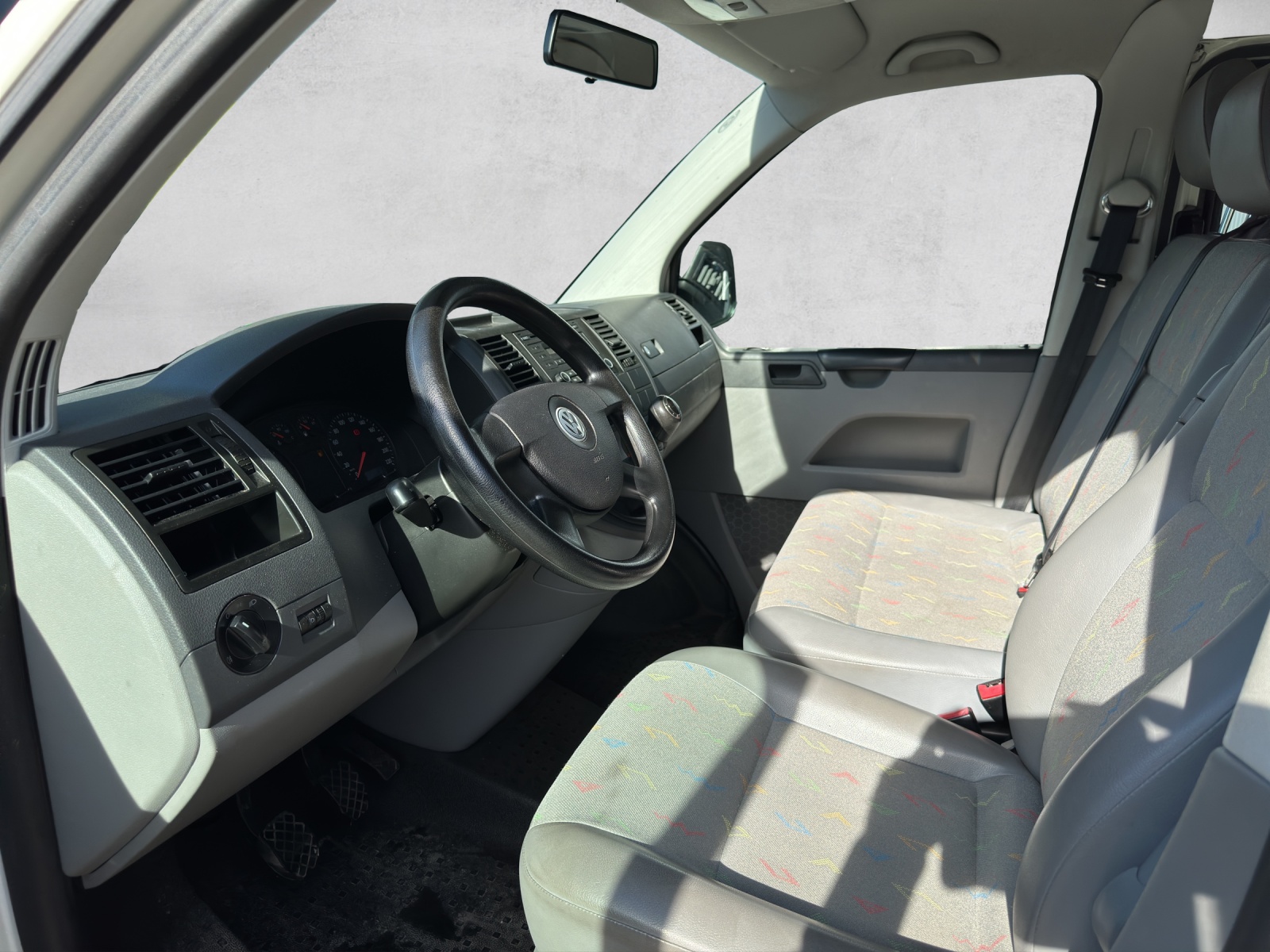 VW T5 2.5 TDI PD 4MOTION Champion-image-8