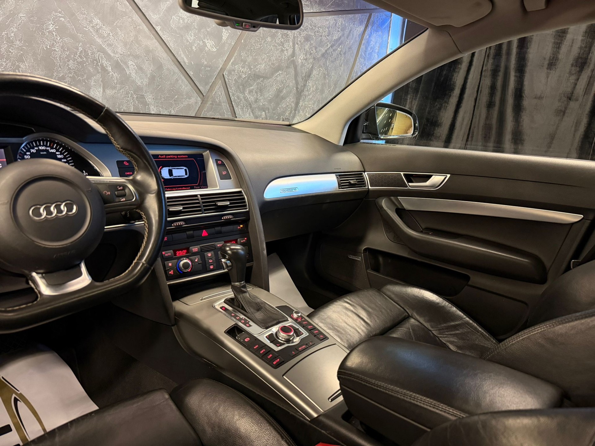 AUDI A6 Avant 2.7 V6 TDI quattro tiptronic-image-9