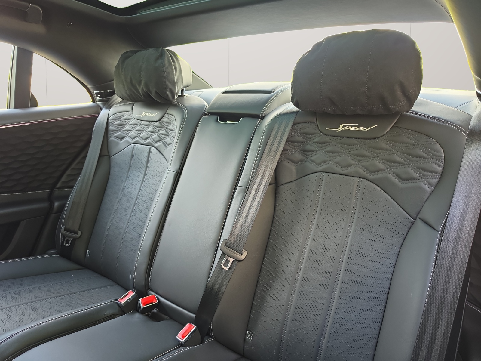 BENTLEY Flying Spur V8 Speed 782 PS/ 1.9% Leasing möglich-image-17