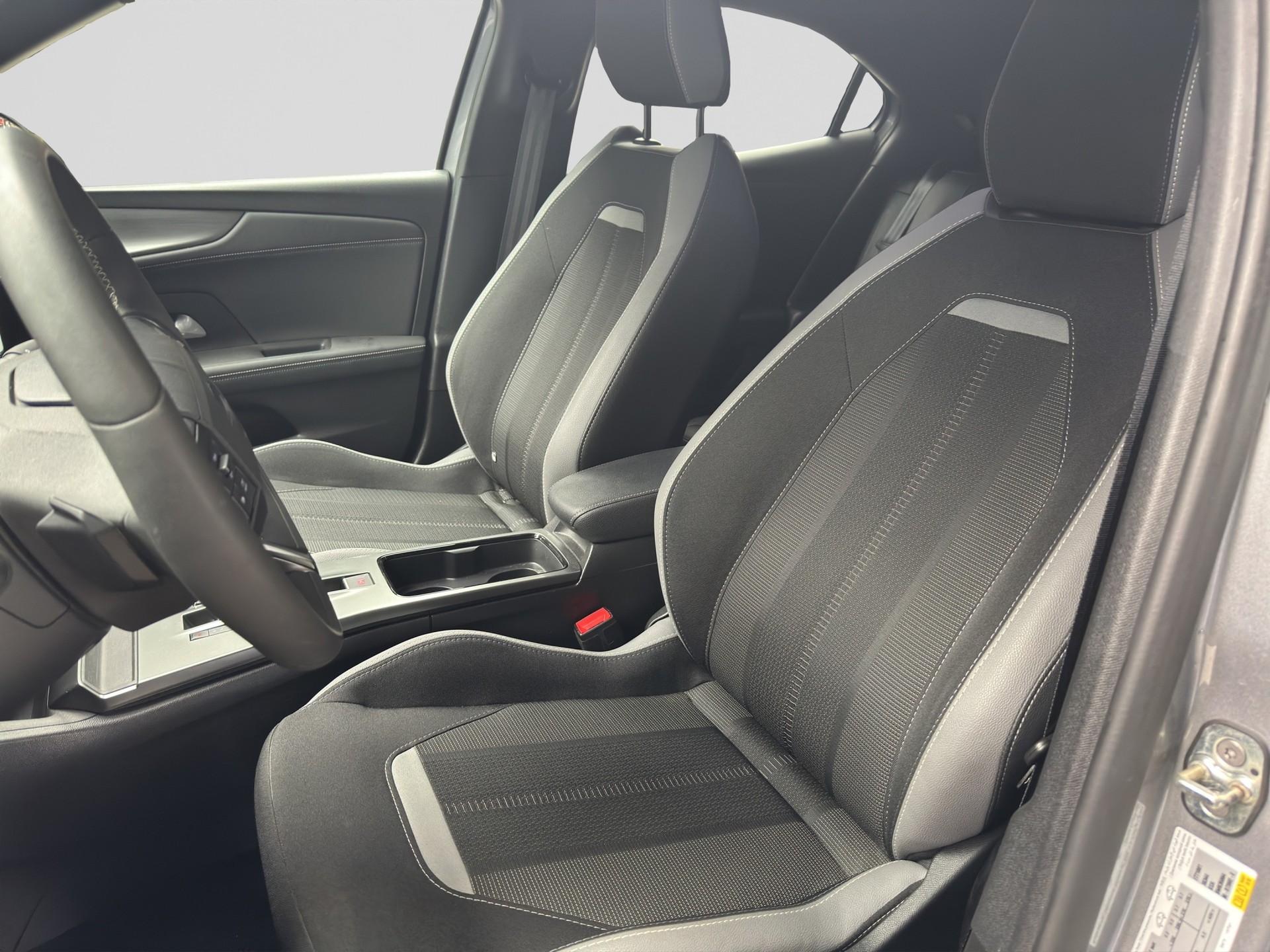 OPEL Mokka 1.2 Direct Injection Turbo GS Bi-Color Aut.-image-5