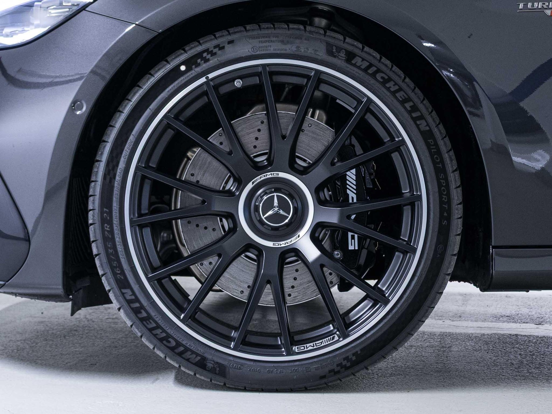 MERCEDES-BENZ E 53 AMG Hybrid 4MATIC+-image-14