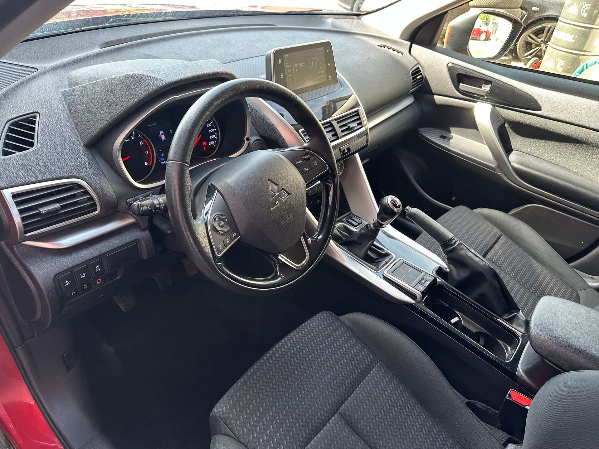 MITSUBISHI Eclipse Cross 1.5 T-Mivec Value 2WD-image-11