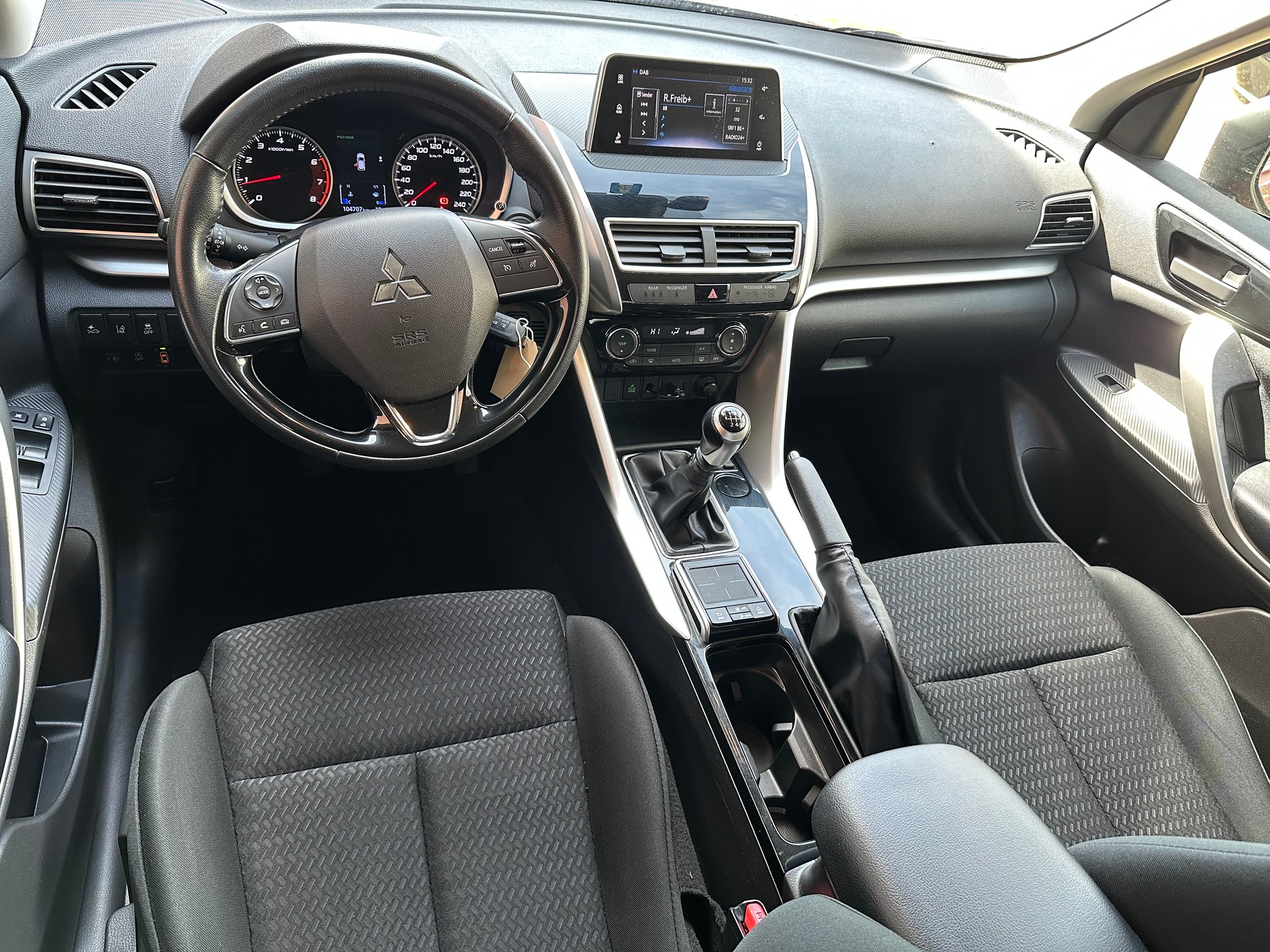 MITSUBISHI Eclipse Cross 1.5 T-Mivec Value 2WD-image-12