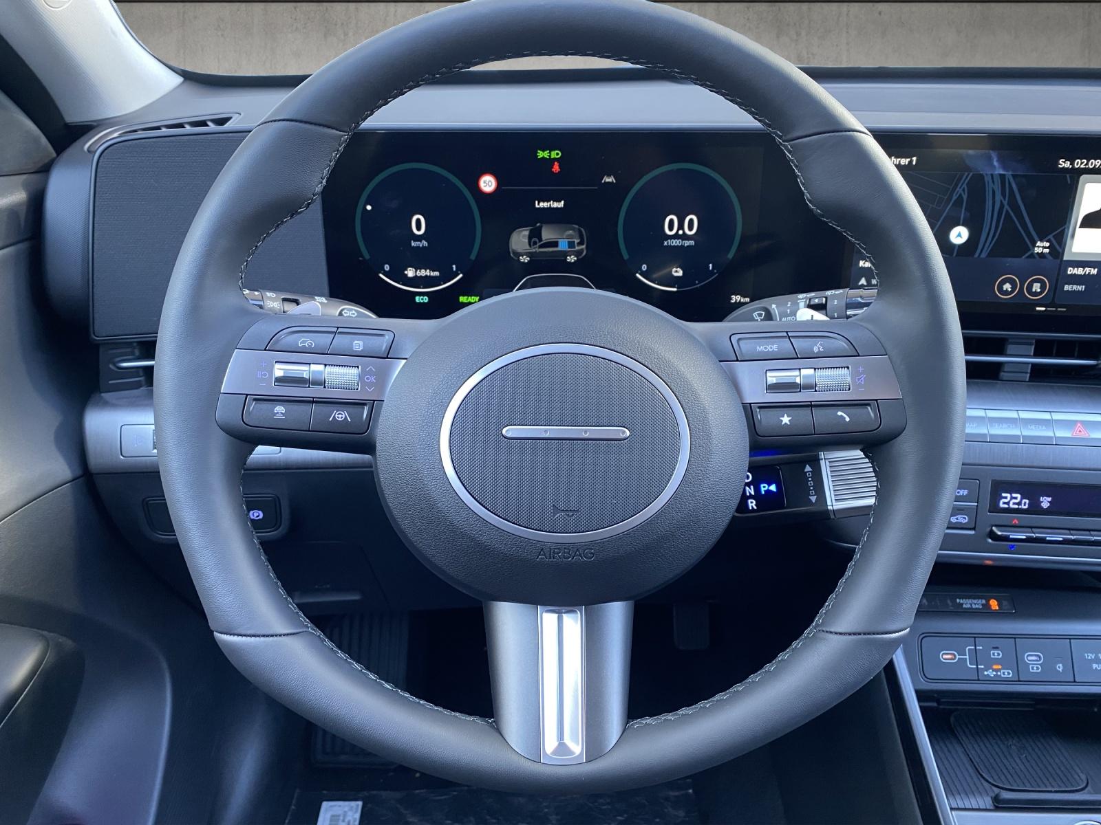 HYUNDAI Kona 1.6 GDi Hybrid Amplia-image-10