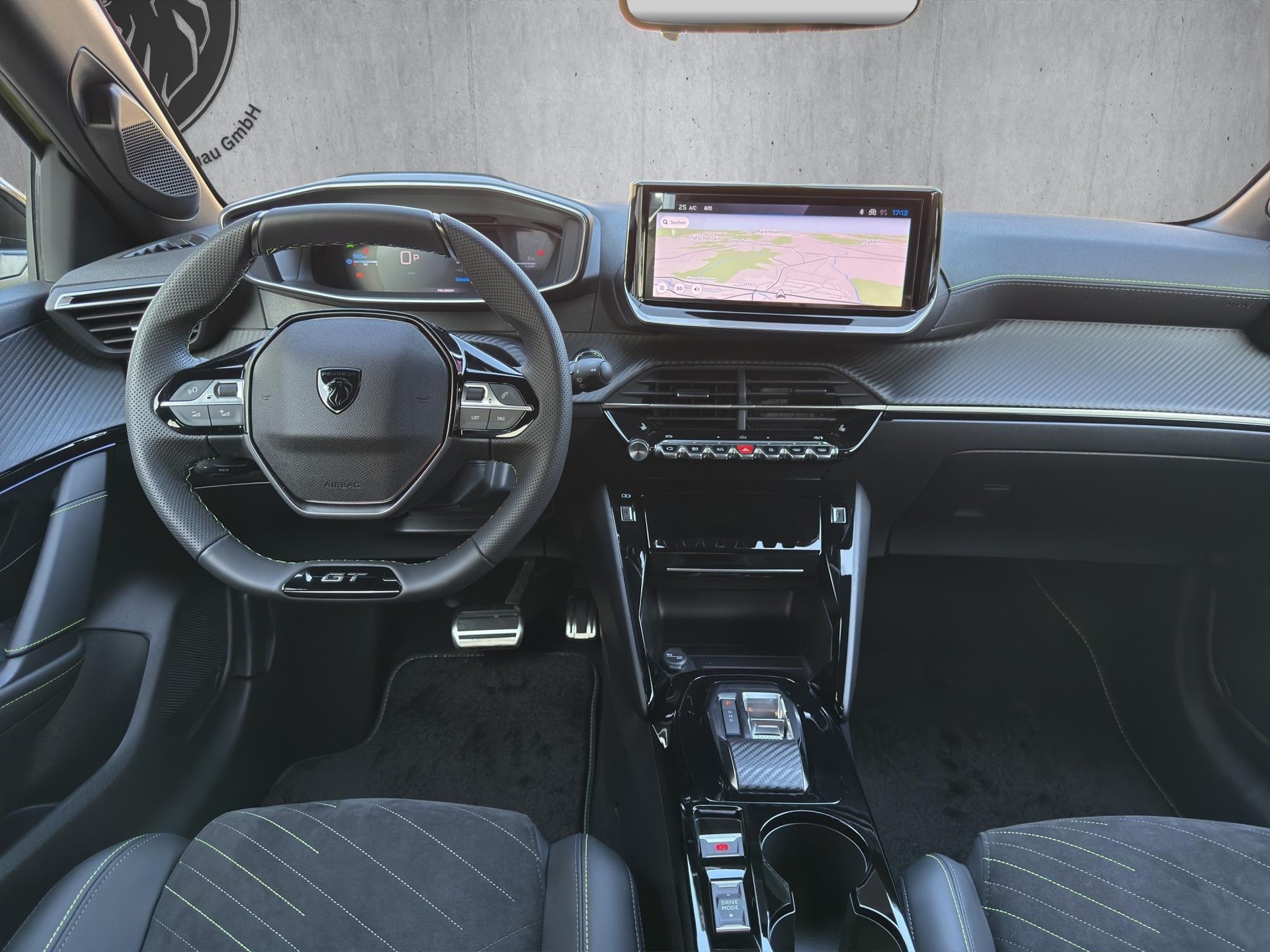 PEUGEOT 208 1.2 Hybrid 145 GT-image-11