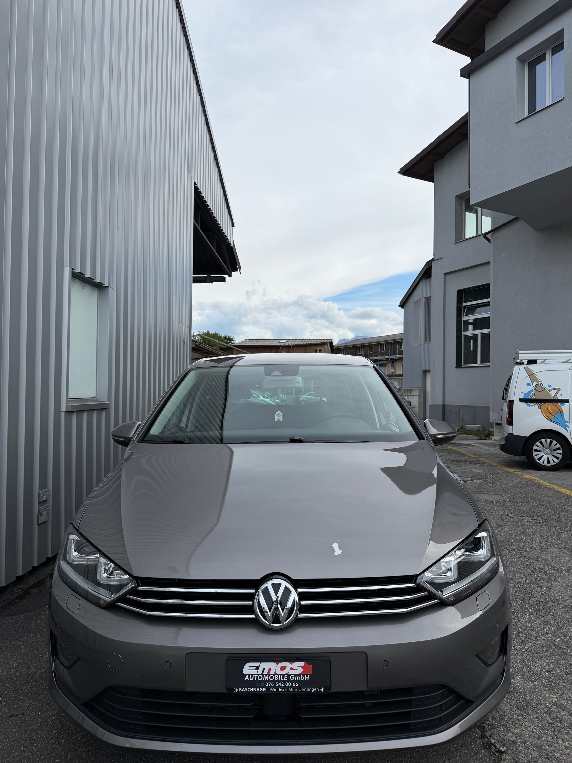VW Golf Sportsvan 1.4 TSI Lounge DSG-image-1
