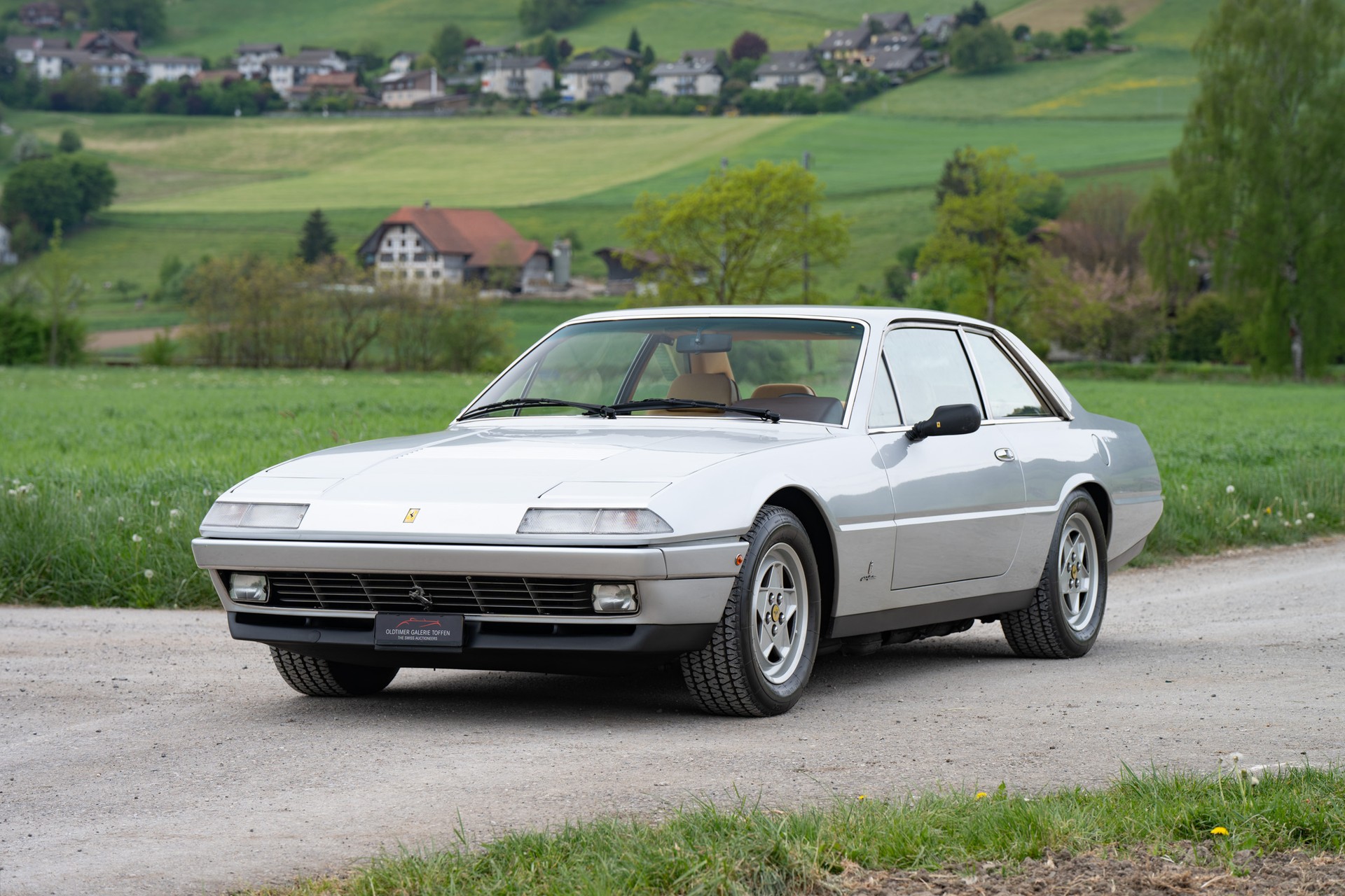 FERRARI 412i-image-3