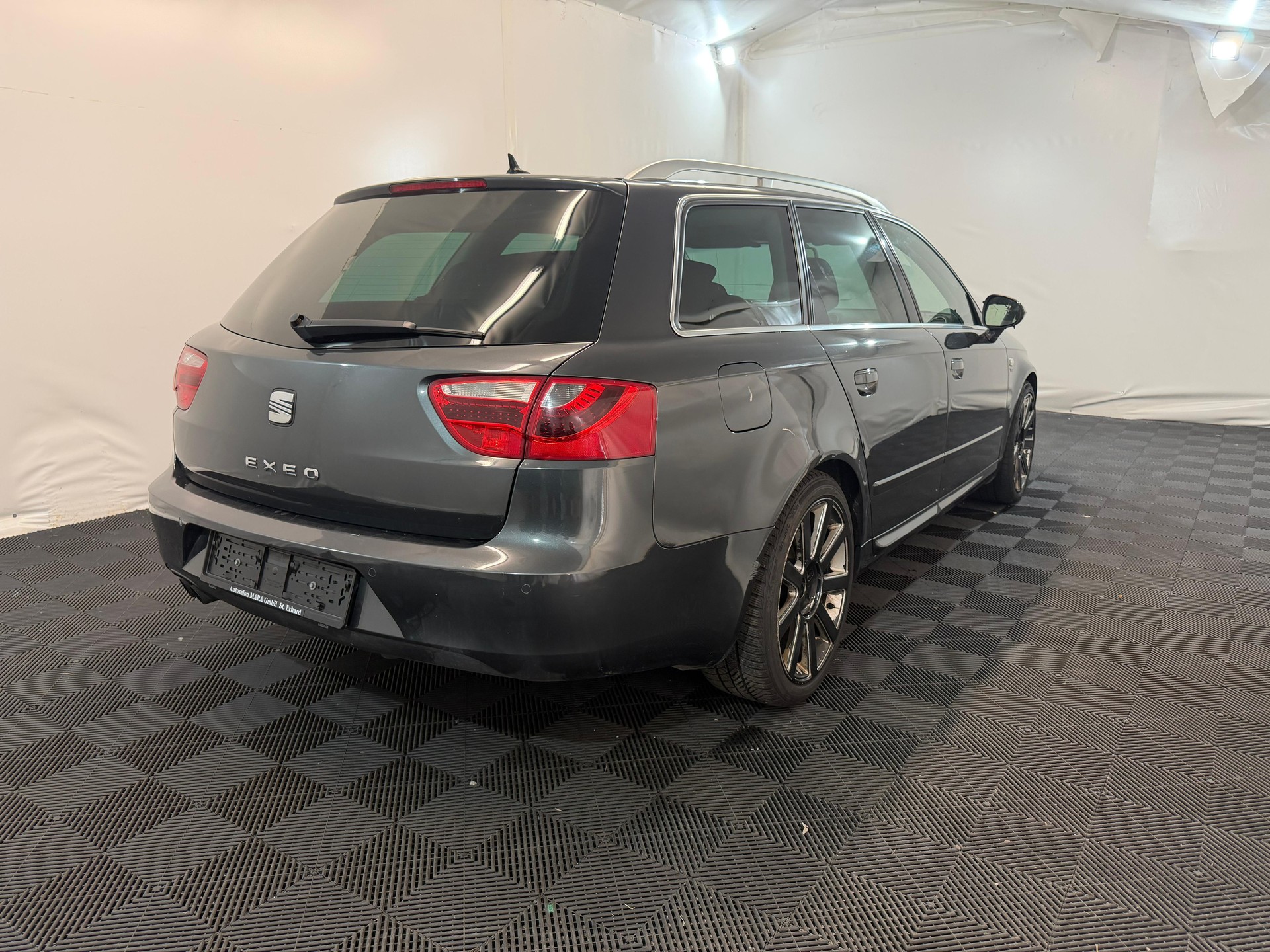 SEAT Exeo ST 2.0 TDI 143 Sport MTr-image-5