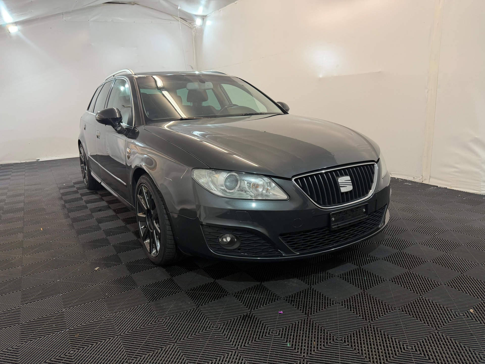 SEAT Exeo ST 2.0 TDI 143 Sport MTr