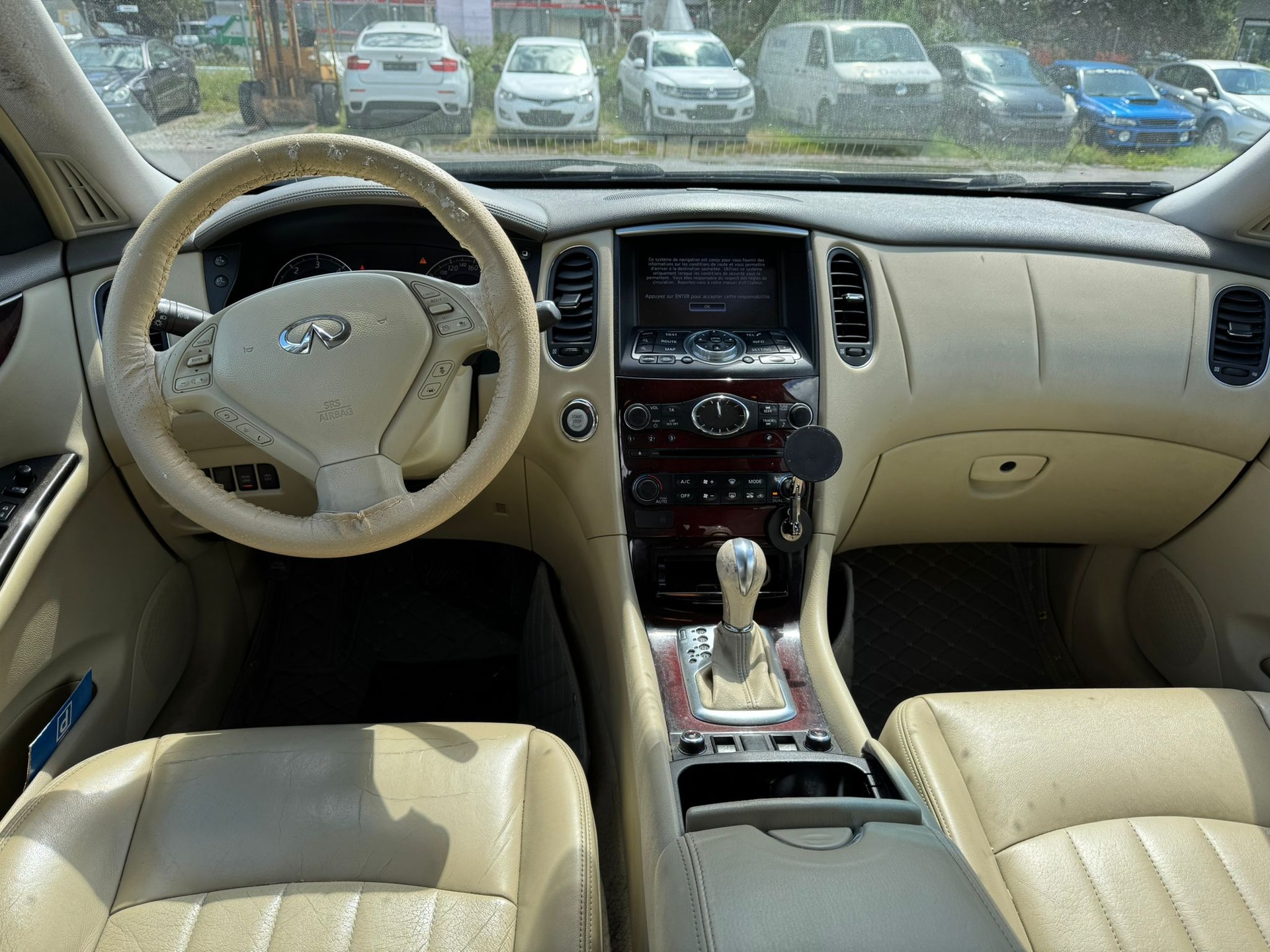 INFINITI EX30d GT Premium AWD Automatic-image-3