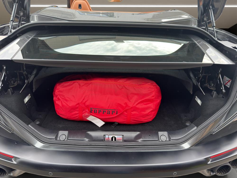 FERRARI Portofino 3.9 Turbo-image-14