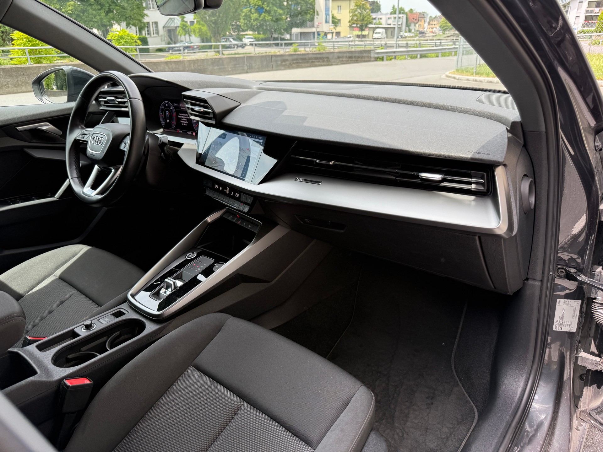 AUDI A3 Sportback 35 TDI S-tronic-image-7