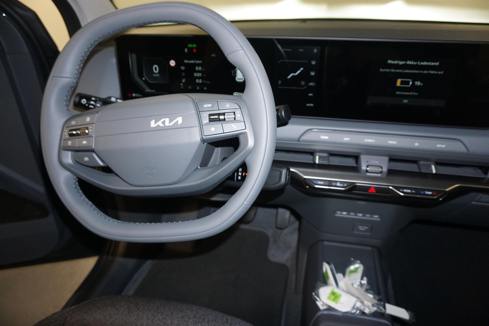 KIA EV2 42.2 kWh Air 4P-image-8