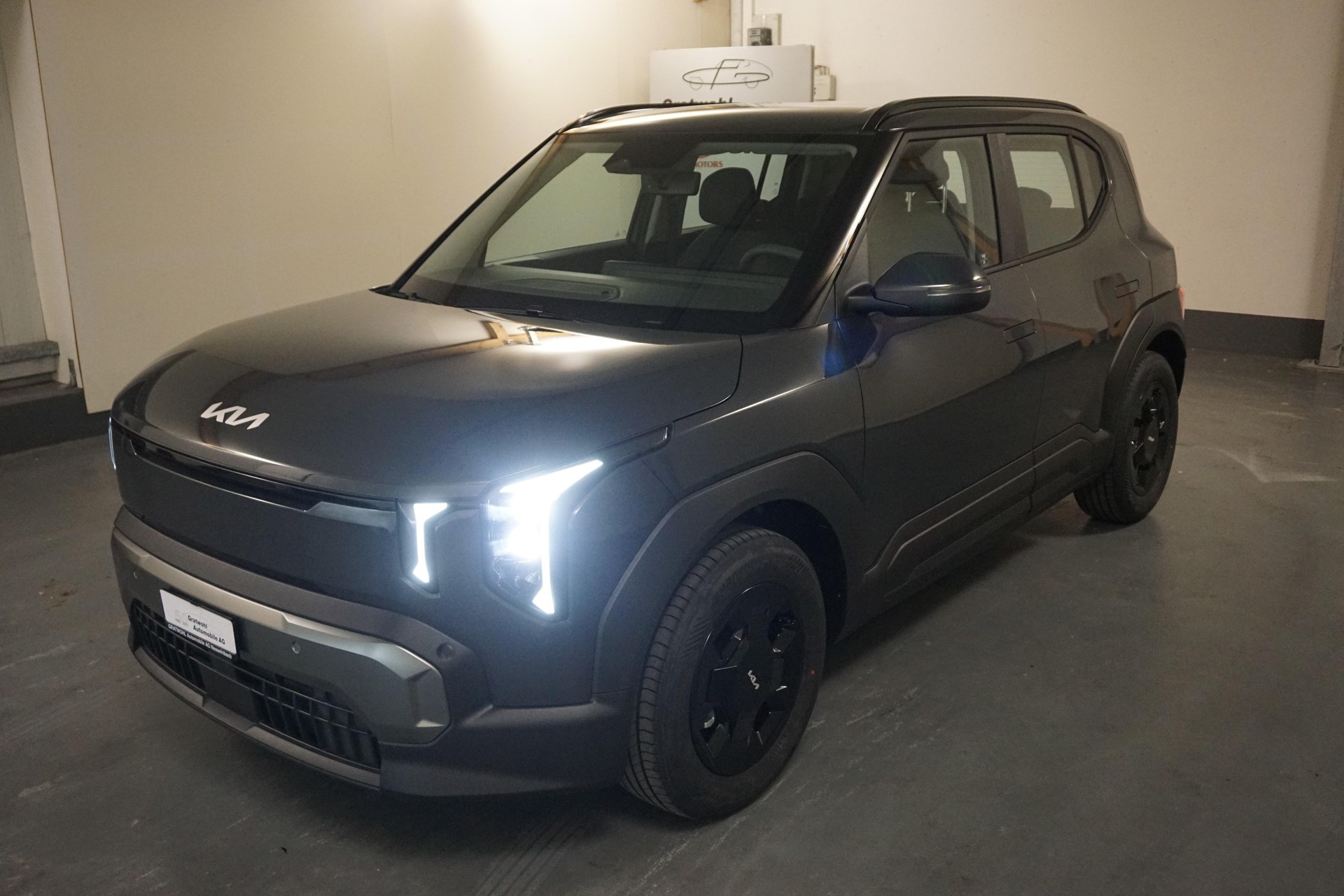 KIA EV2 42.2 kWh Air 4P-showroom-element-1