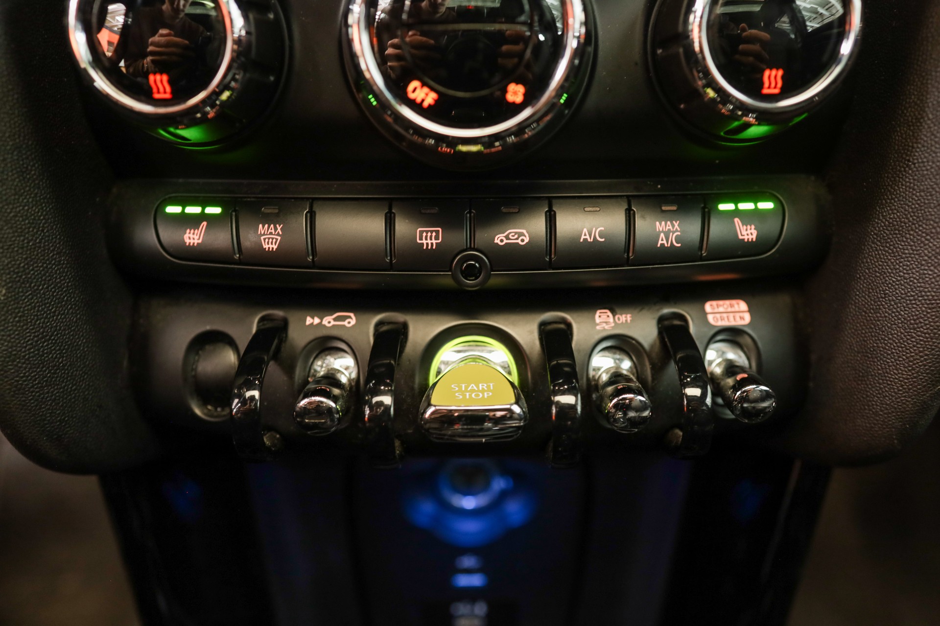 MINI Cooper SE-image-11