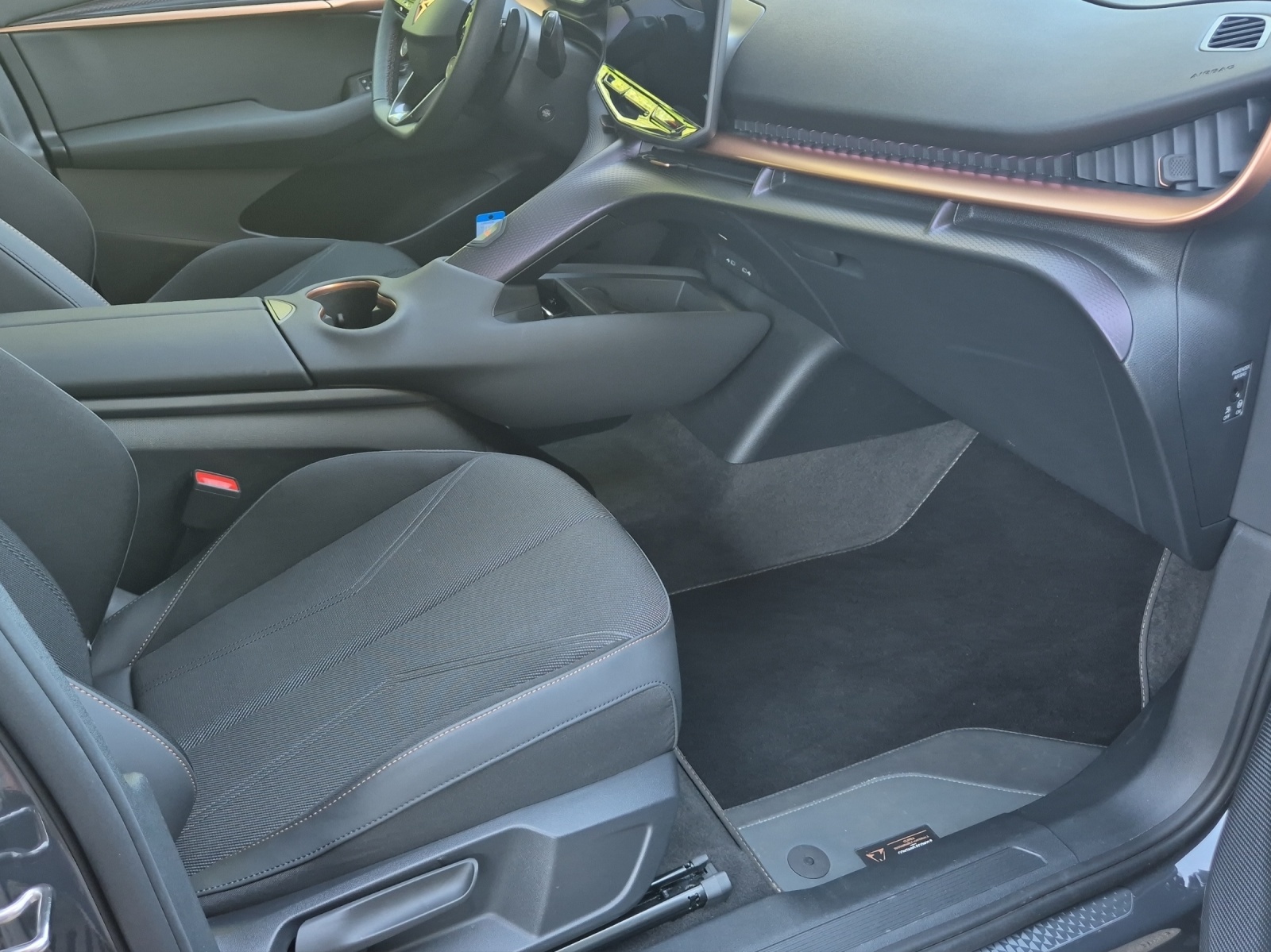 CUPRA Tavascan 77 kWh Edge-image-21