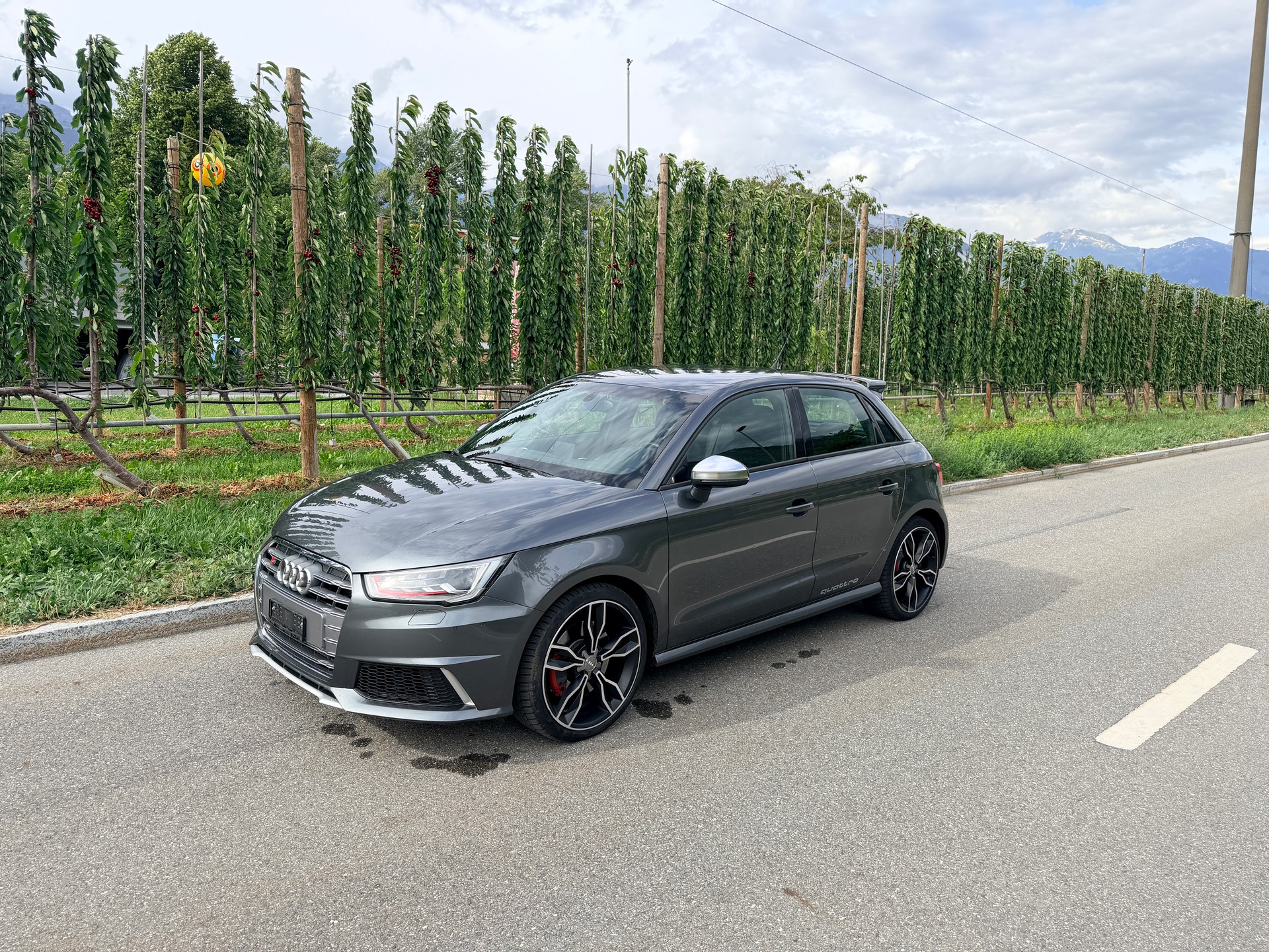 AUDI S1 Sportback 2.0 TFSI quattro-image-4